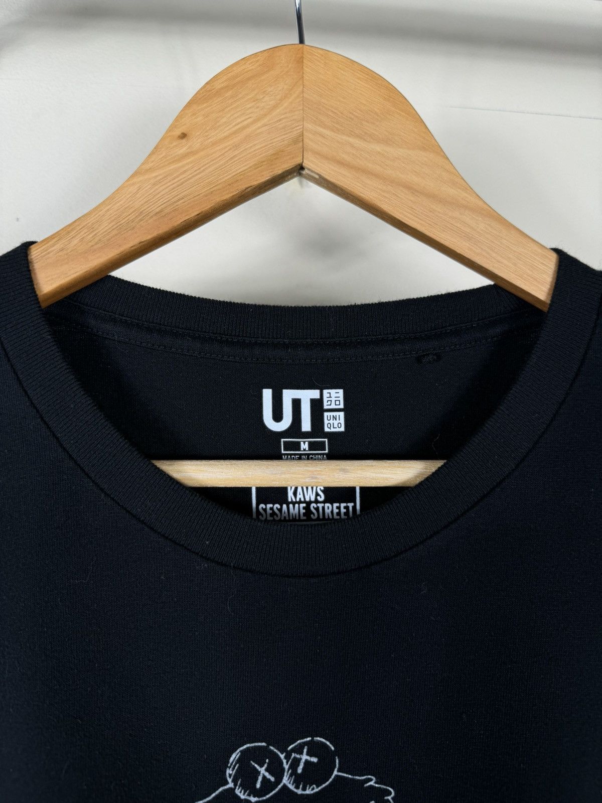 Cartoon Network × Kaws × Uniqlo Uniqlo Kaws Sesame Street T Shirt Size US M / EU 48-50 / 2 - 5 Thumbnail