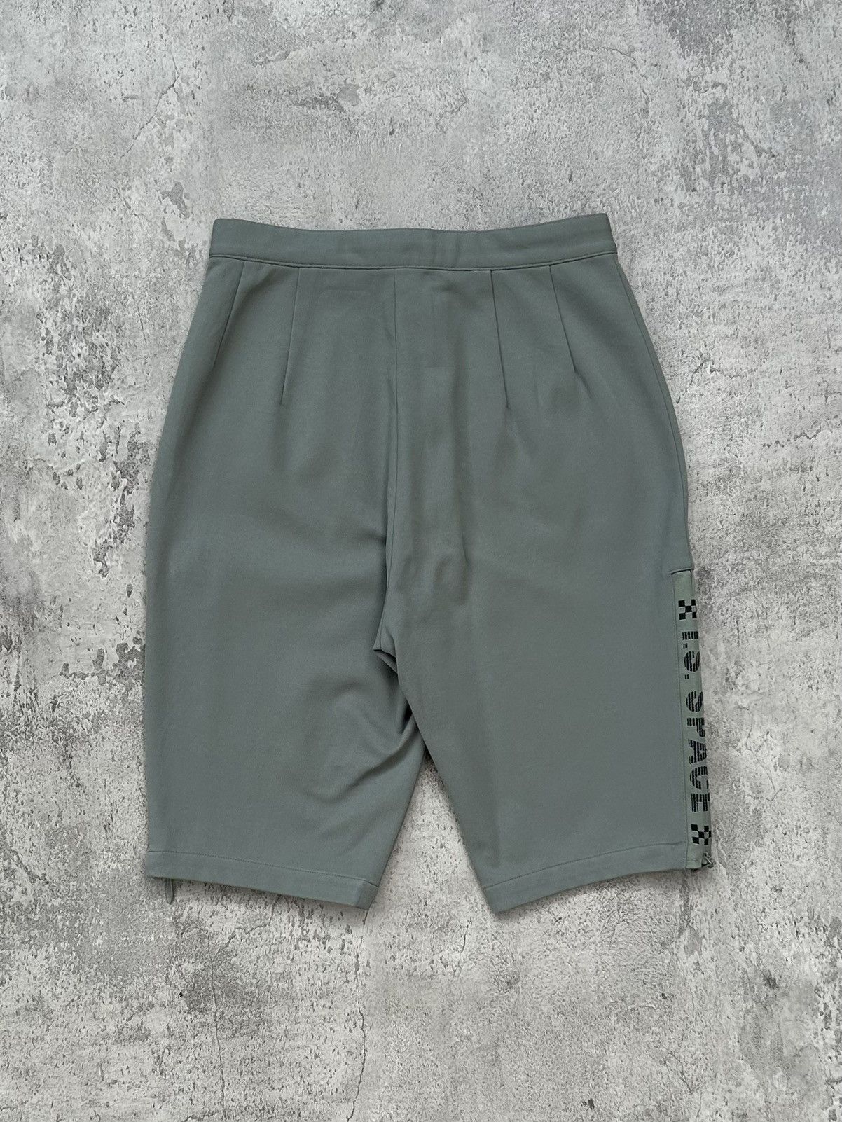 Issey Miyake Issey Miyake Sport “I.S. Space” Shorts Size 27" / US 4 / IT 40 - 2 Thumbnail