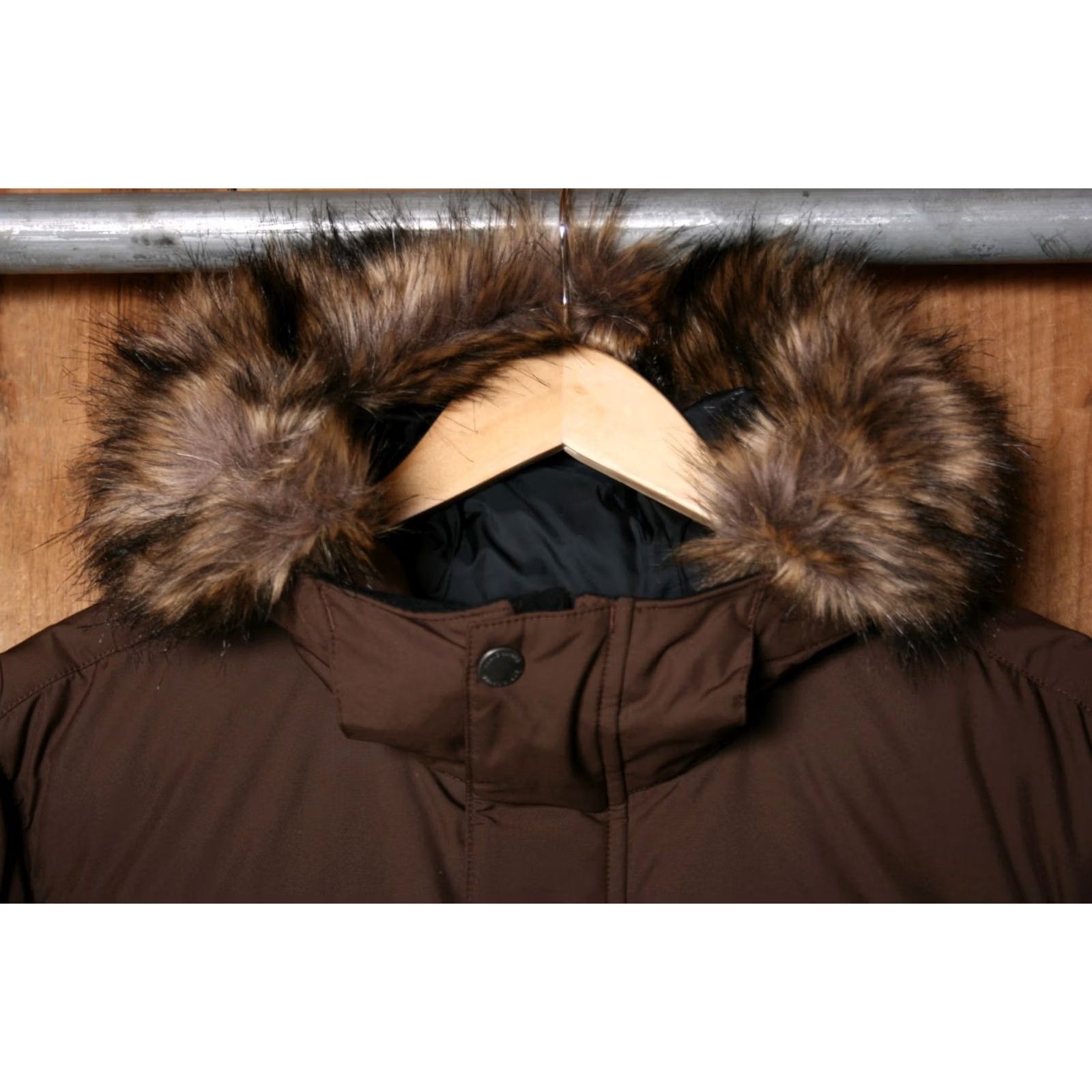 Eddie Bauer VINTAGE Eddie Bauer Boundary Pass Brown 650 Down Puffer Hooded Parka Men's LT Size Brown Down Parka with Detachable Fur Hood Trim Mens Size US L / EU 52-54 / 3 - 2 Thumbnail