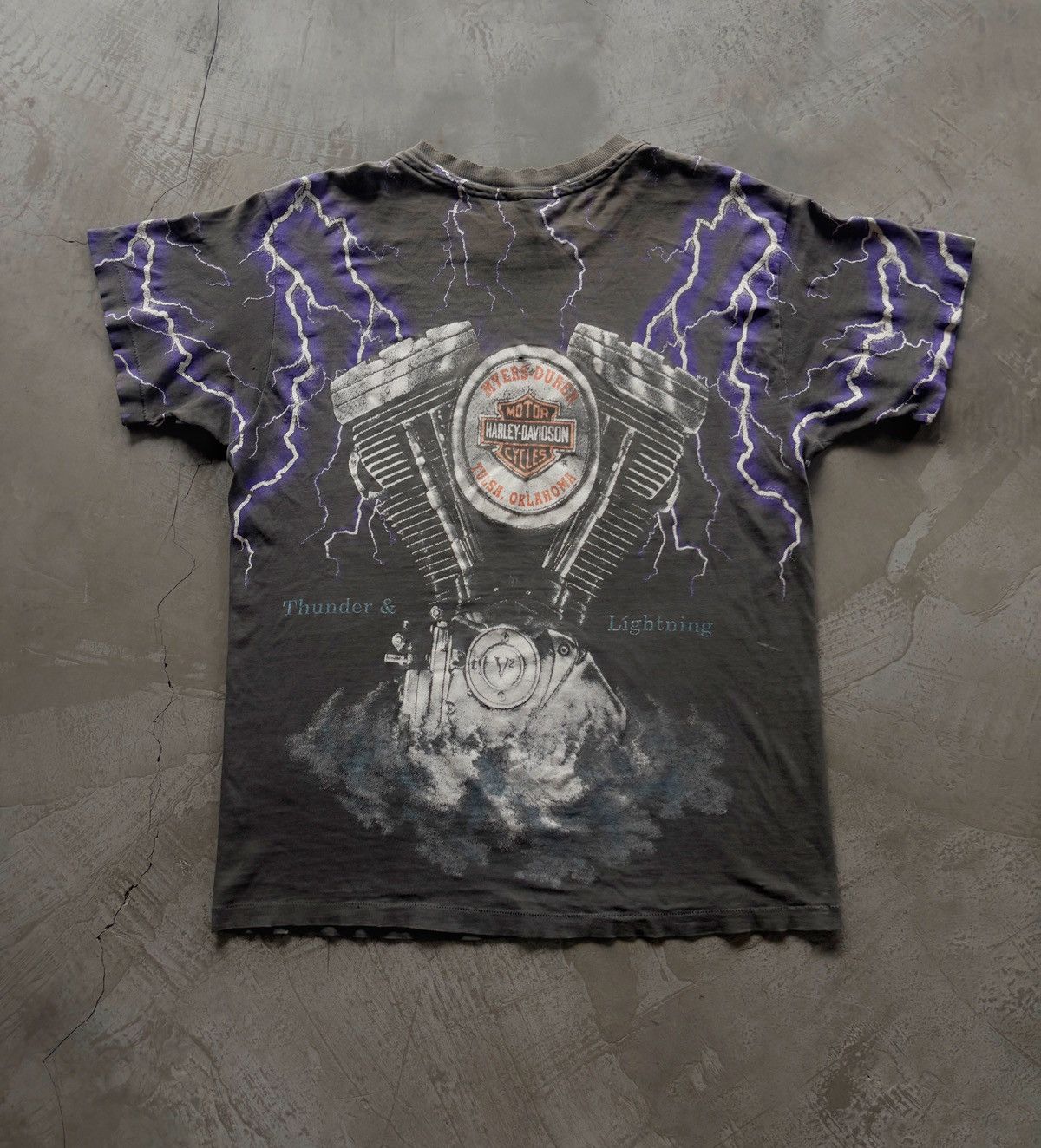 Harley Davidson Vintage 1990s Harley Davidson Thunder & Lightning Tshirt Size US L / EU 52-54 / 3 - 2 Thumbnail