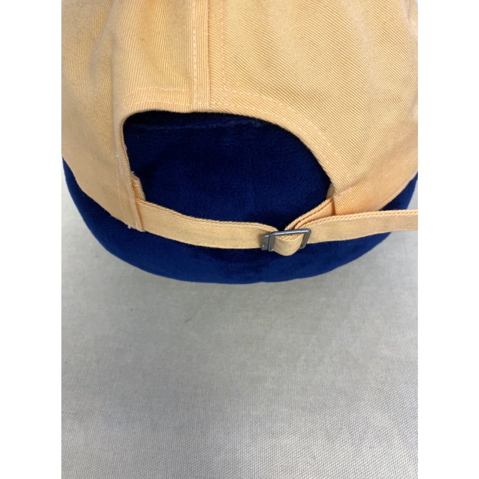 Nike Nike Hat Cap peach white Swoosh Spell Out Logo Sportswear Adjustable NWOT /448 Size ONE SIZE - 4 Thumbnail