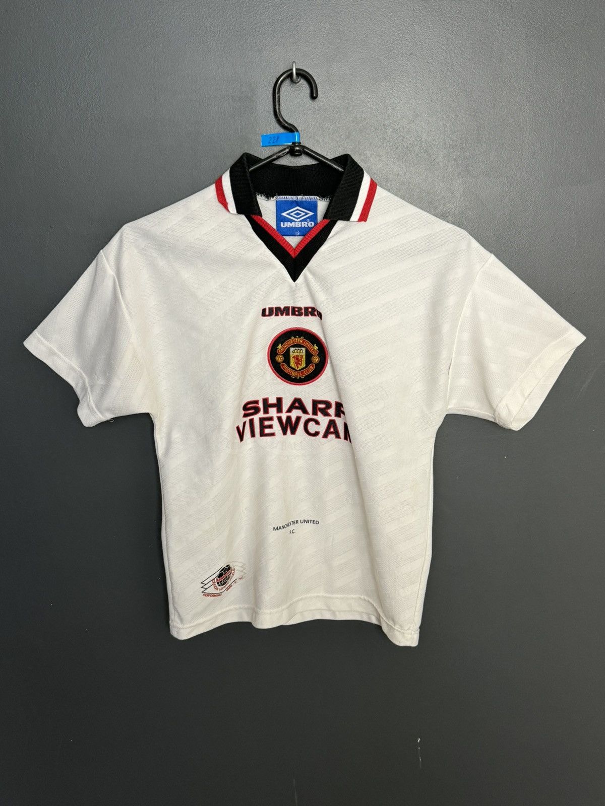 Umbro Manchester United 96/97 Away Football Jersey T-Shirt Size US XS / EU 42 / 0 - 1 Thumbnail