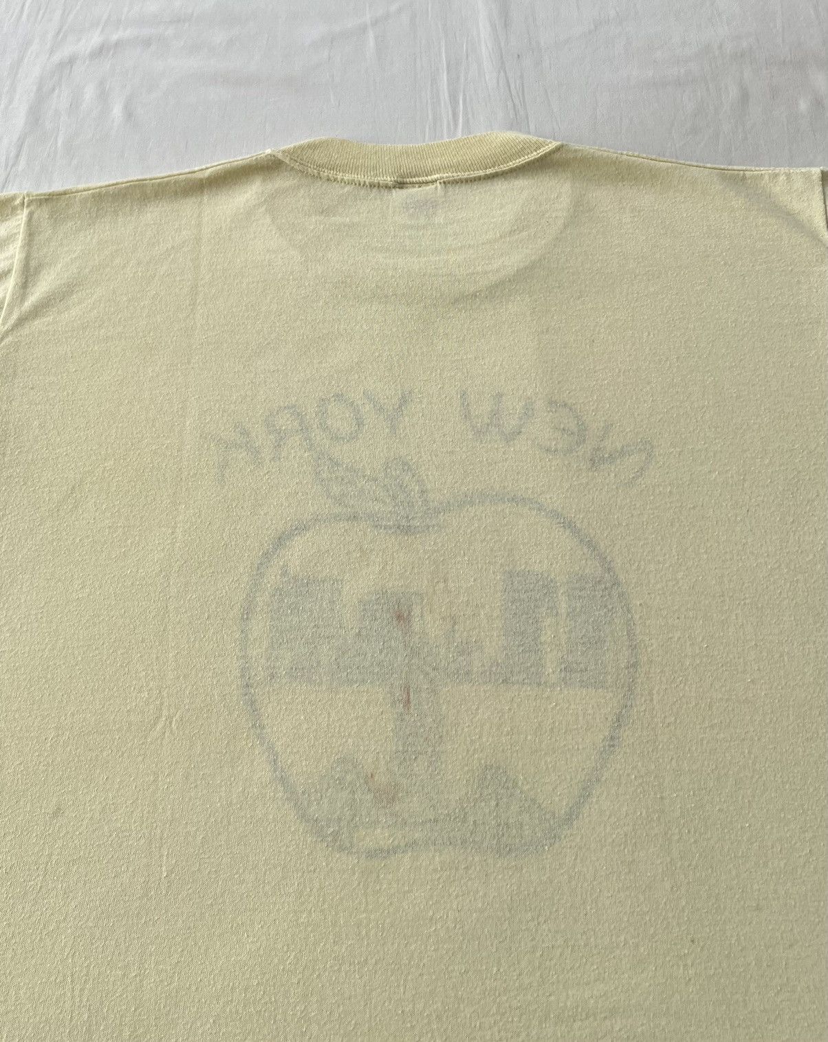Vintage Vintage 80s New York City USA 50/50 Yellow T-shirt Size US L / EU 52-54 / 3 - 11 Thumbnail
