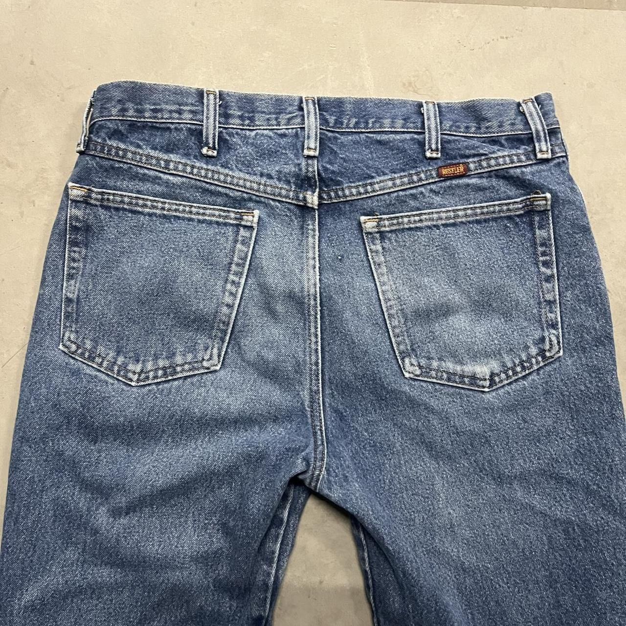 Other Vintage Y2K/2000s Casual Fit Medium Wash Denim Jeans! Size US 34 / EU 50 - 5 Thumbnail