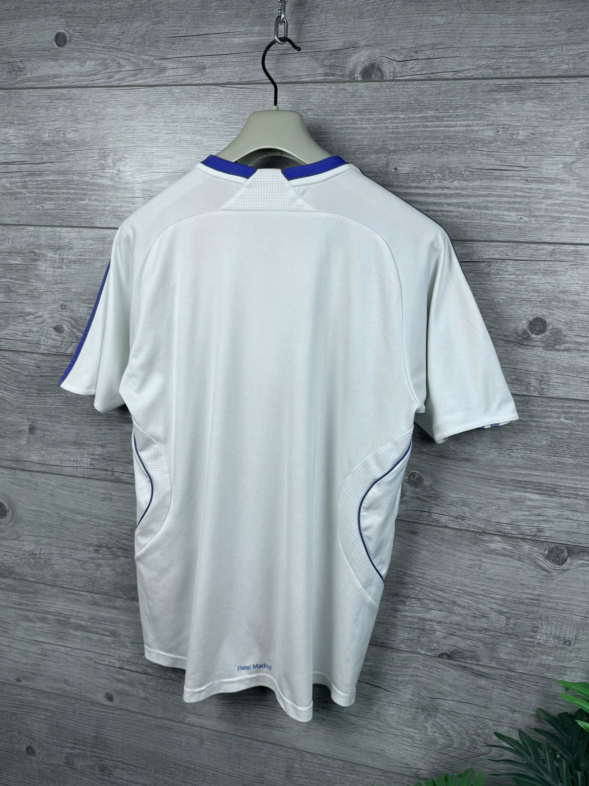 Adidas Adidas Real Madrid football shirt jersey Size US L / EU 52-54 / 3 - 10 Thumbnail