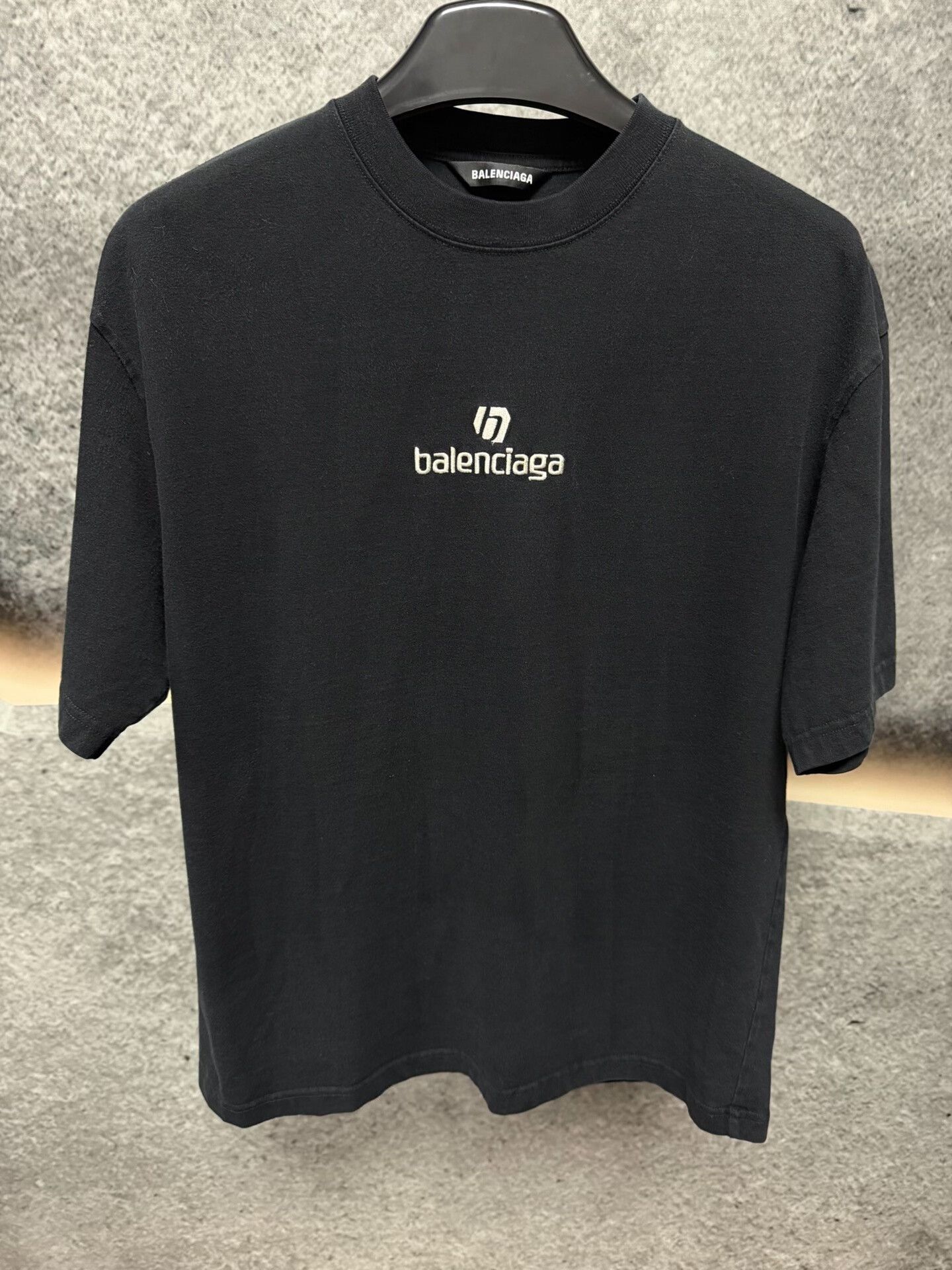 Balenciaga black short sleeve Balenciaga t-shirt S size Size US S / EU 44-46 / 1 - 1 Thumbnail