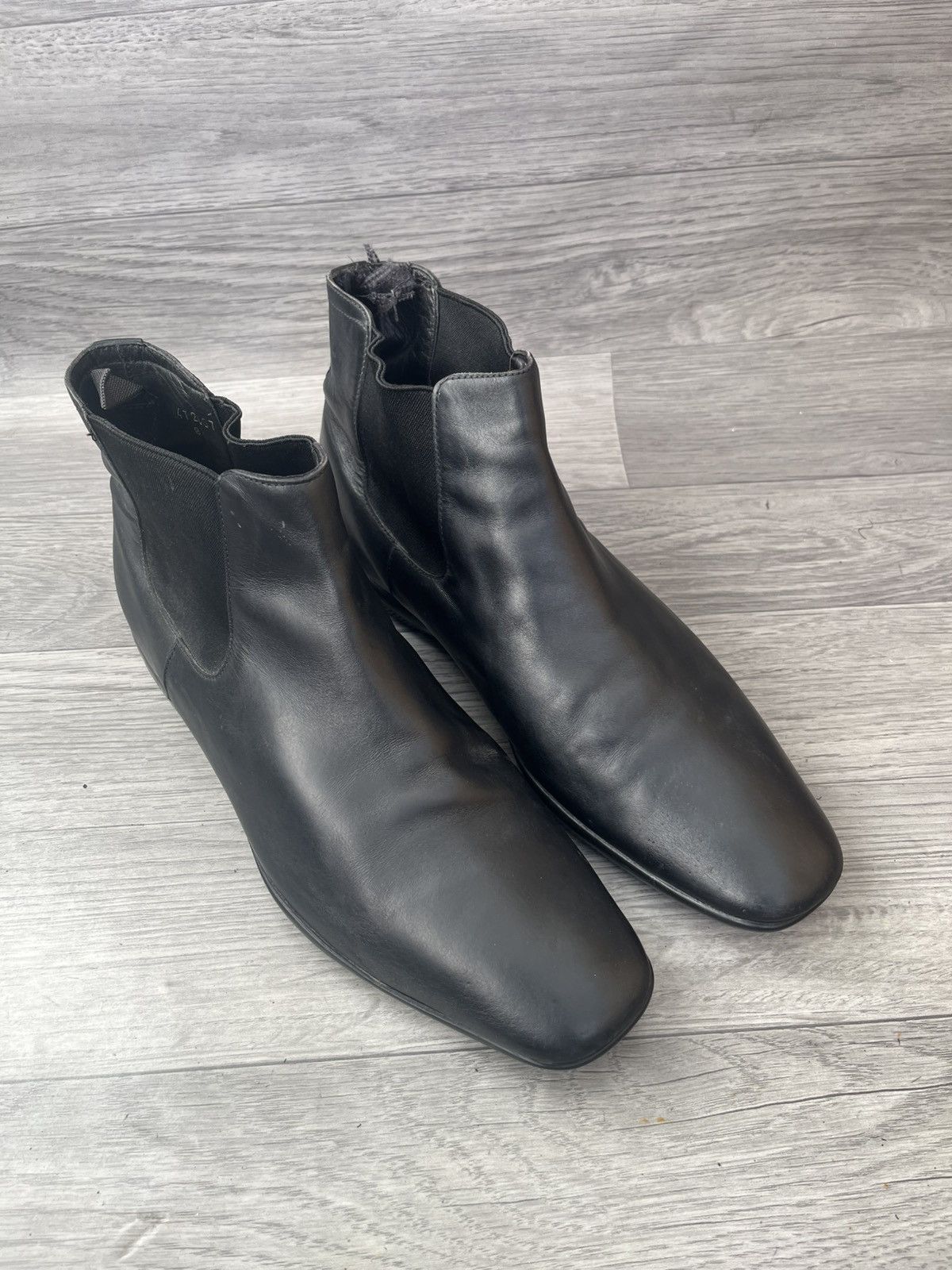 Prada Prada black leather Chelsea boots sz 8.5 Size US 9.5 / EU 42-43 - 7 Thumbnail