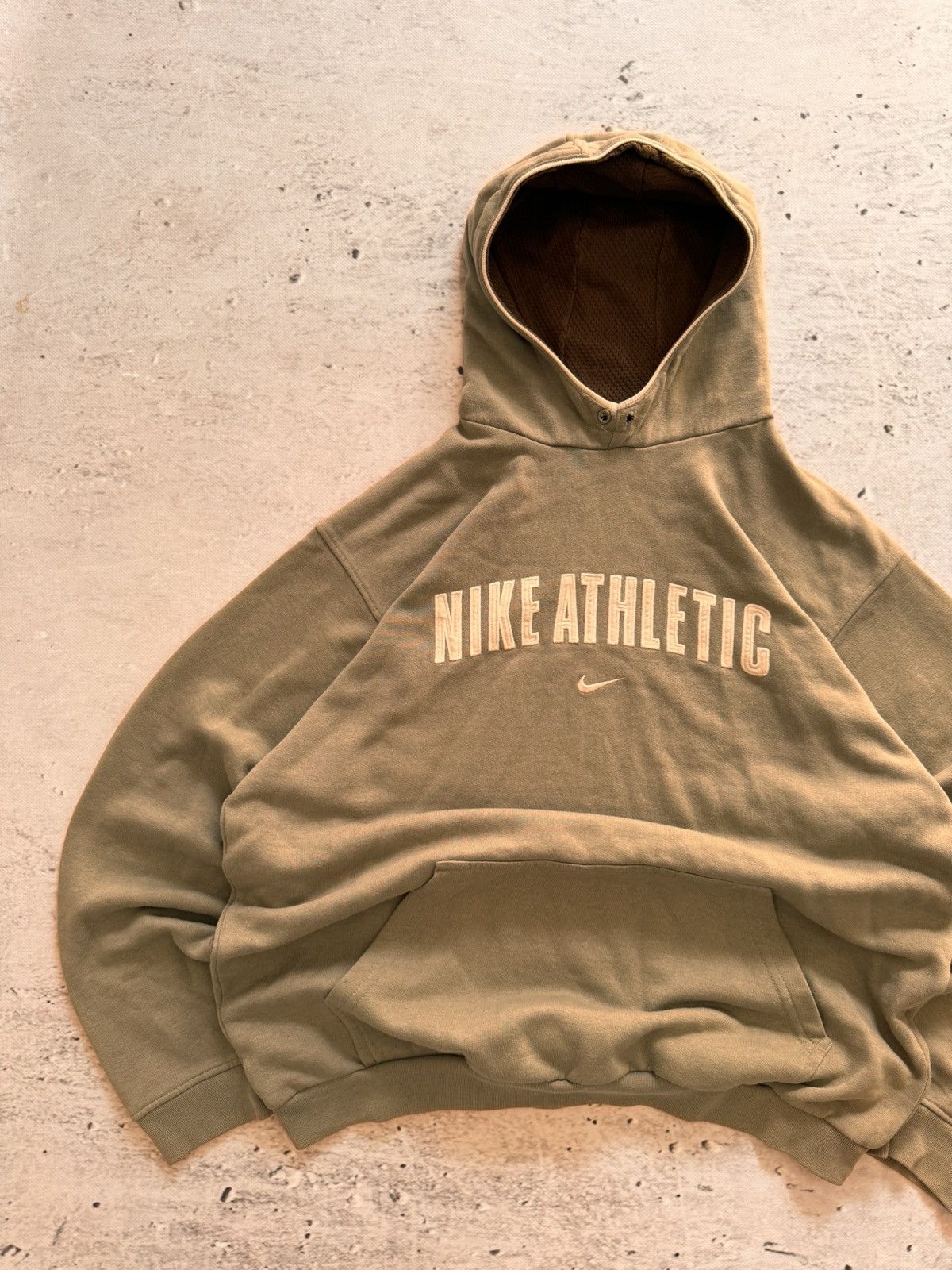 Nike × Vintage NIKE ATHLETIC VINTAGE CENTER LOGO OVERSIZE BOXY HOODIE Size US L / EU 52-54 / 3 - 2 Thumbnail