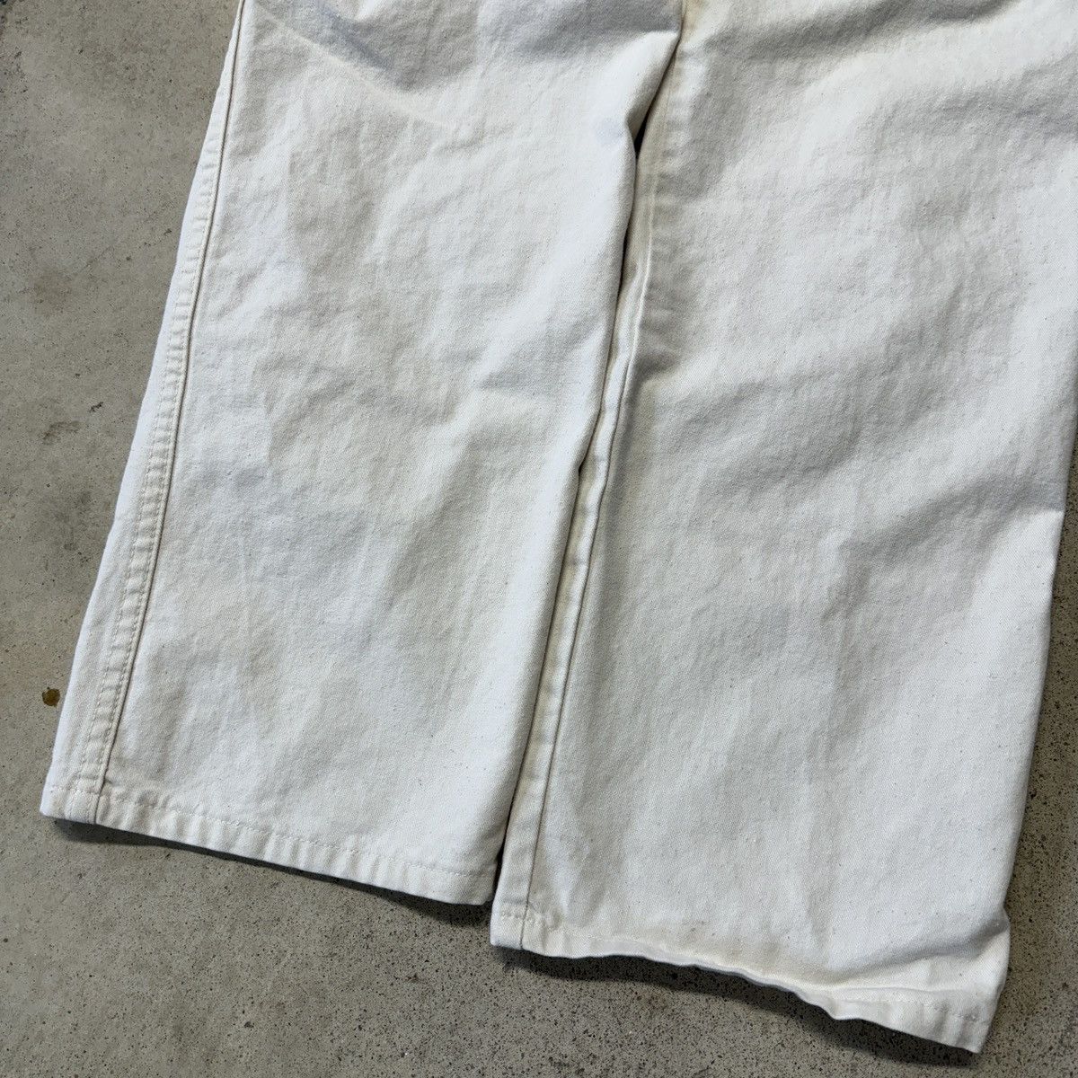 Vintage VINTAGE 80s DICKIES WHITE PAINTER CANVAS CARPENTER PANTS Size US 26 / EU 42 - 12 Thumbnail