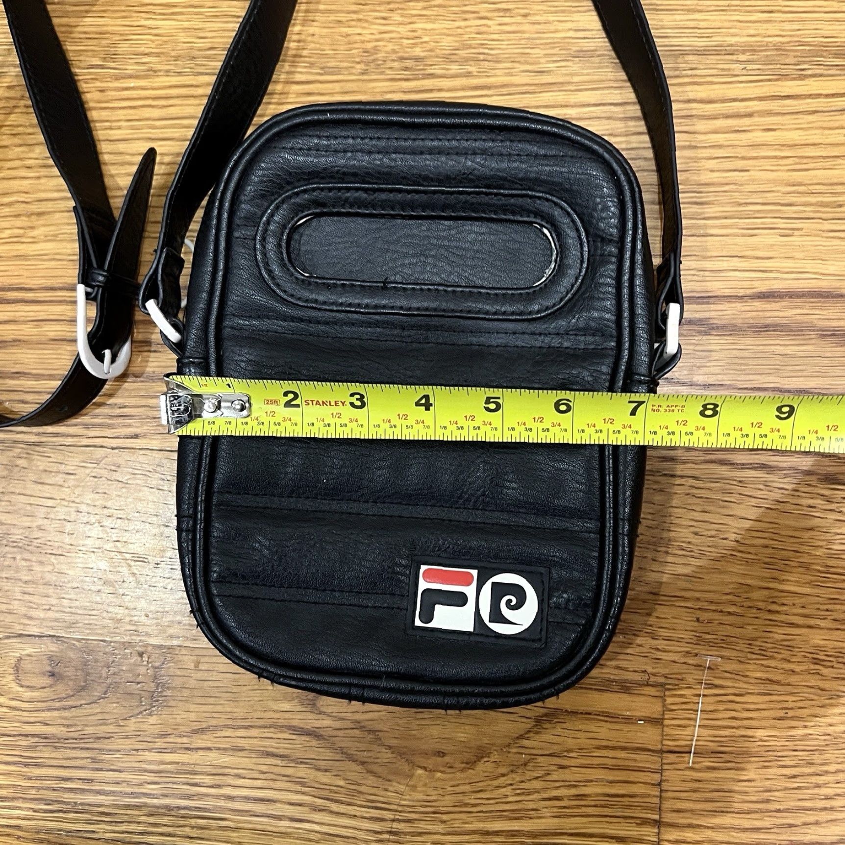 Fila FILAR Pierre Cardin Shoulder Bag 90s Black Leather Small Zip Closure Women's Retro Size ONE SIZE - 6 Thumbnail