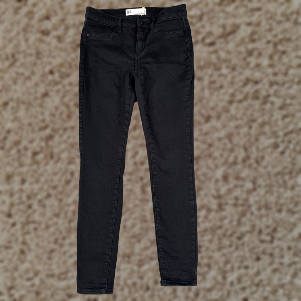 Rsq RSQ Jeans Juniors Black Denim Skinny Low Rise 5 26x27 5-Pocket Design Cotton Blend Medium Wash Jeans Womens Girls Size 27" / US 4 / IT 40 - 1 Thumbnail