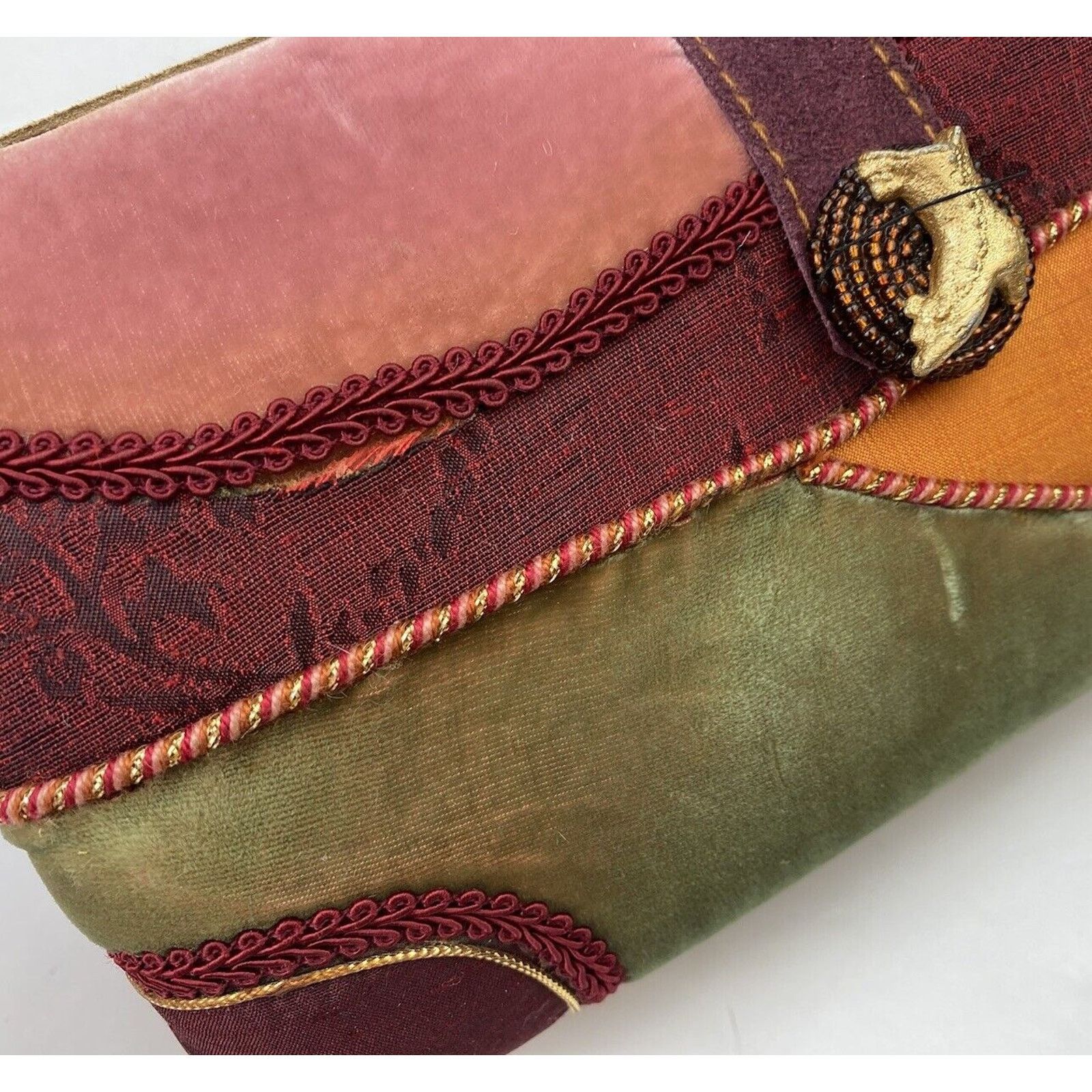 Mary Frances VTG Mary Frances Shoes Heel Beaded Velvet Shoulder Bag Purse Size ONE SIZE - 10 Thumbnail