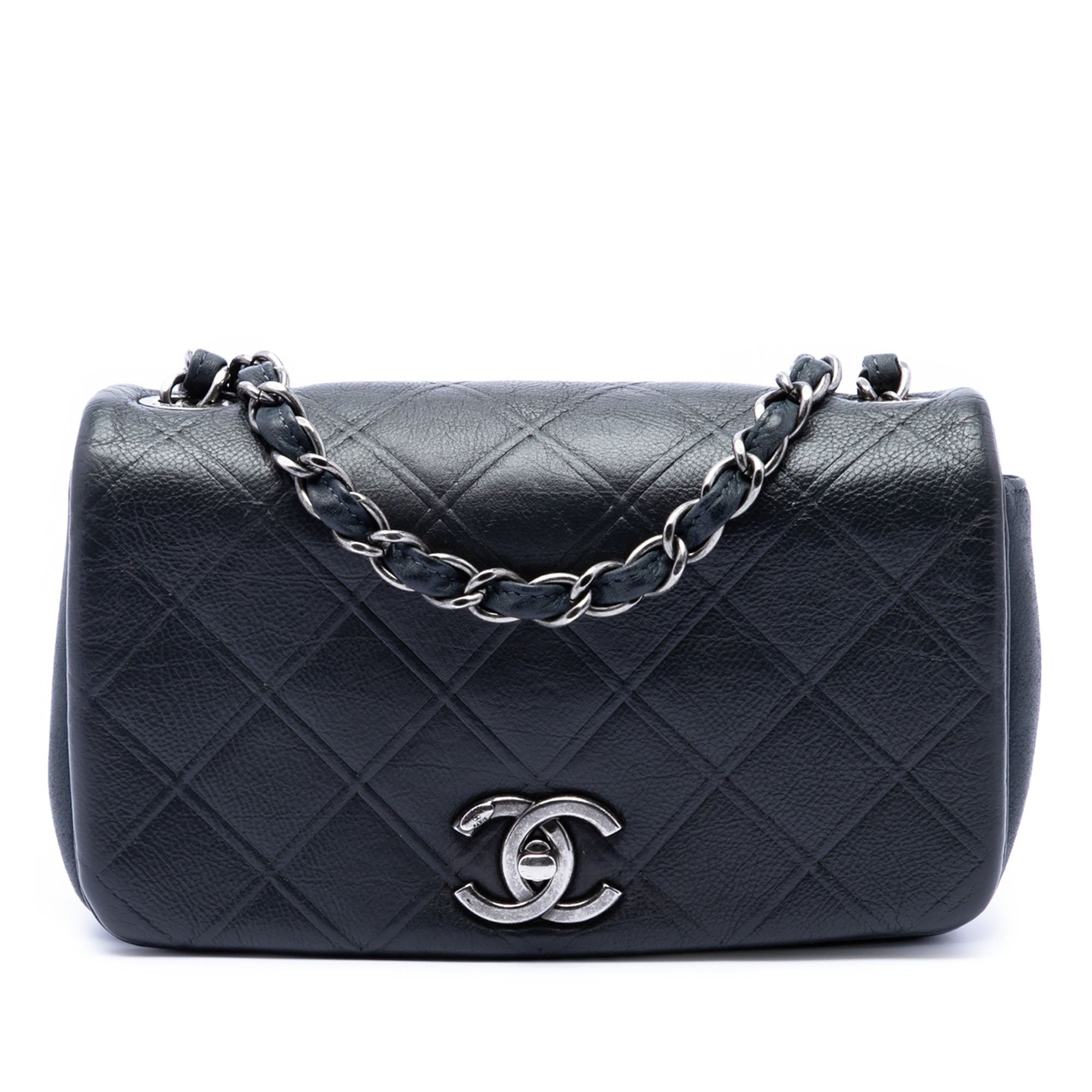 Chanel Small Diamond Embossed Calfskin New Chic Flap Size ONE SIZE - 1 Thumbnail