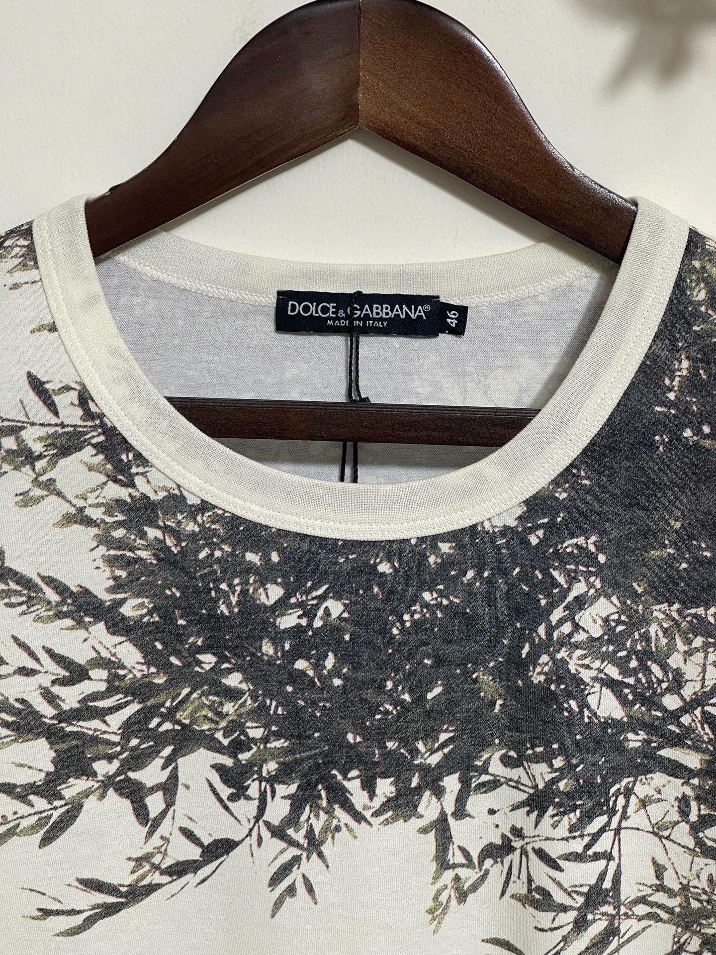 Dolce & Gabbana DG Temple Series Short Sleeve T-Shirt 46 Size US S / EU 44-46 / 1 - 4 Thumbnail