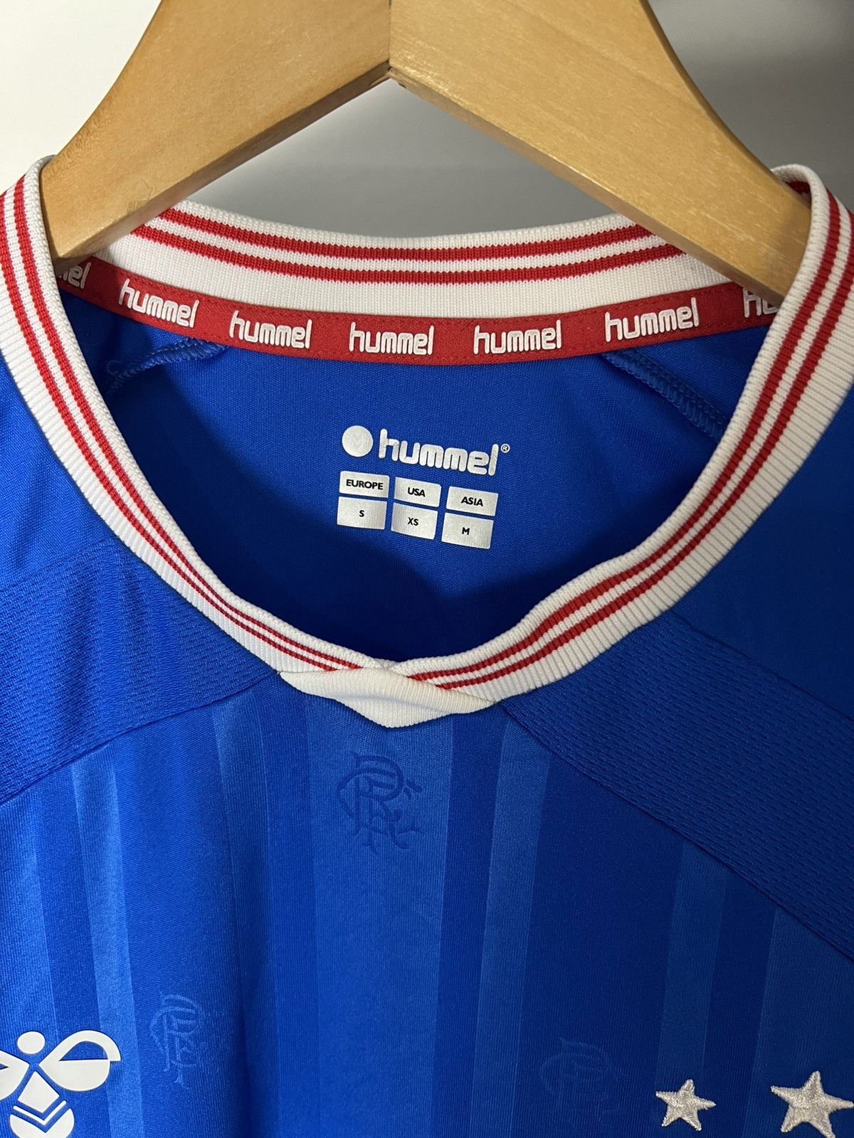 Hummel VINTAGE HUMMEL FC RANGERS SCOTLAND SOCCER JERSEY RETRO Y2K Size US S / EU 44-46 / 1 - 7 Thumbnail