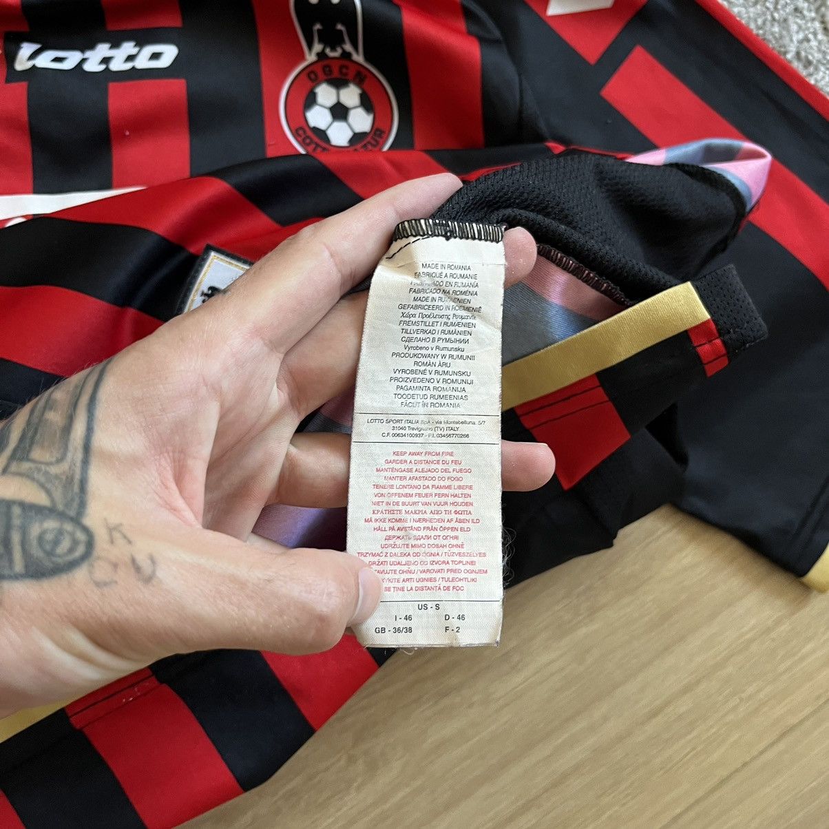 Vintage Vintage Lotto OSG Nice Alex 2011-2012 Soccer Jersey Size US S / EU 44-46 / 1 - 5 Thumbnail