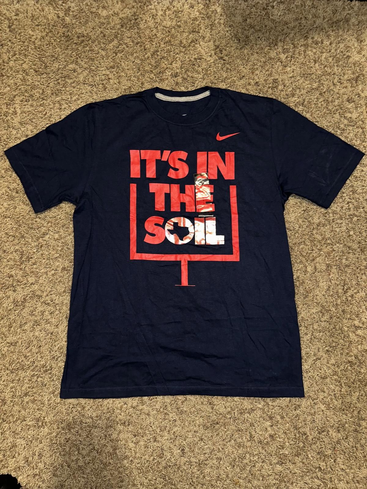 Nike Nike Men’s It’s In The Soil Texas Dri-Fit T-Shirt Size US L / EU 52-54 / 3 - 1 Thumbnail