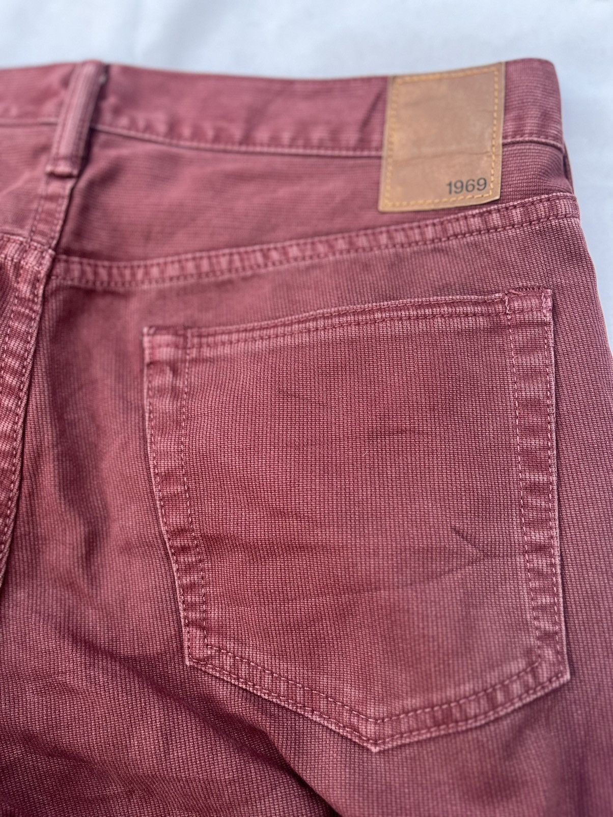 Gap GAP DENIM 1969 Burgundy Slim Jeans Y2K Style Vtg Size US 31 - 13 Thumbnail
