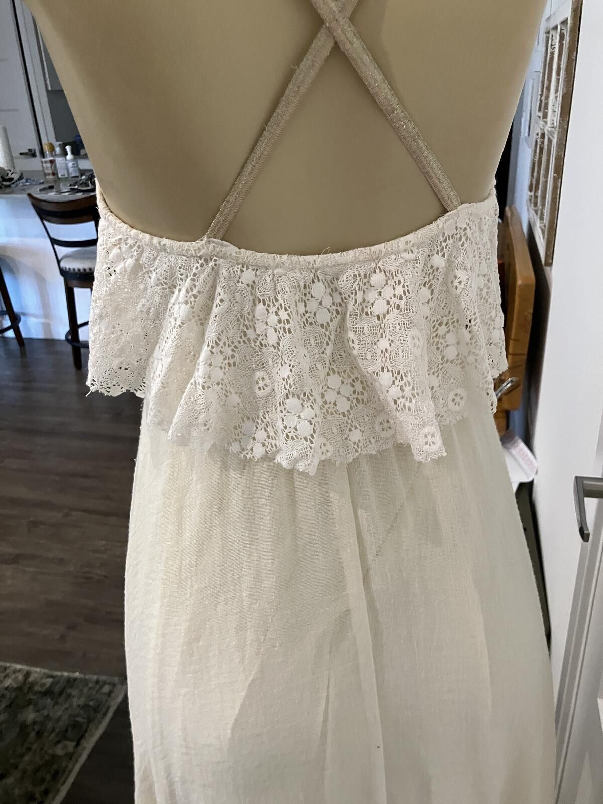 Unknown London Bohemian Style White Lace Maxi Dress with Embroidered Detail Size XS / US 0-2 / IT 36-38 - 5 Thumbnail