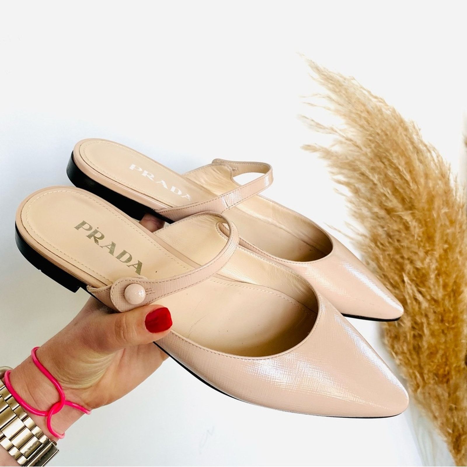 Prada PRADA Nude Cream Beige Patent Leather Flats Slip On Slides Size US 8 / IT 38 - 12 Thumbnail