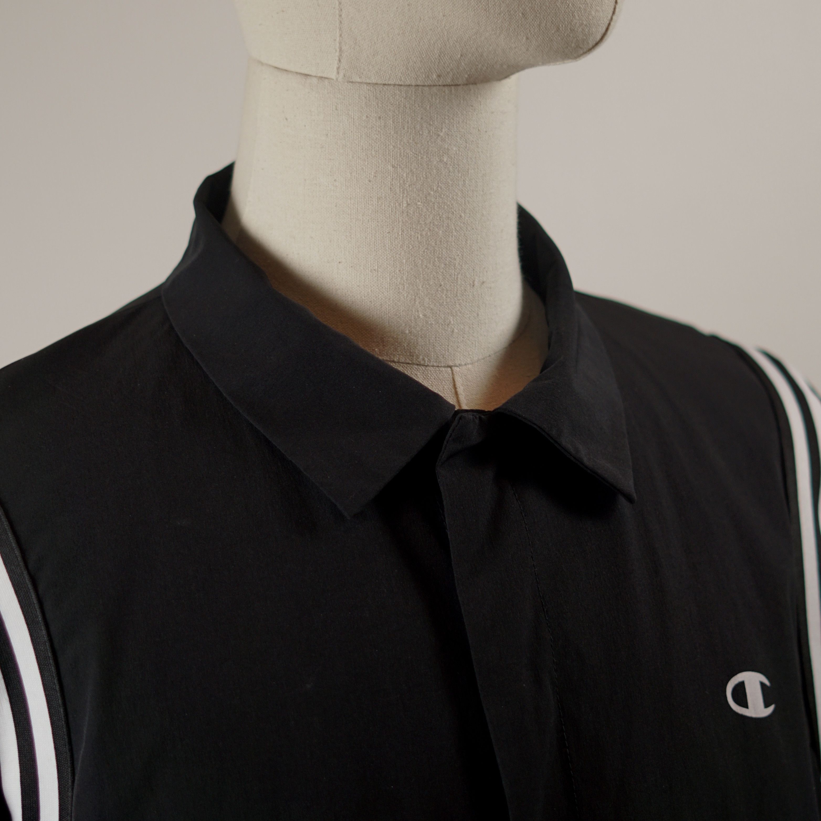 Champion Coach Jacket / Varsity Windbreaker Size US L / EU 52-54 / 3 - 6 Thumbnail