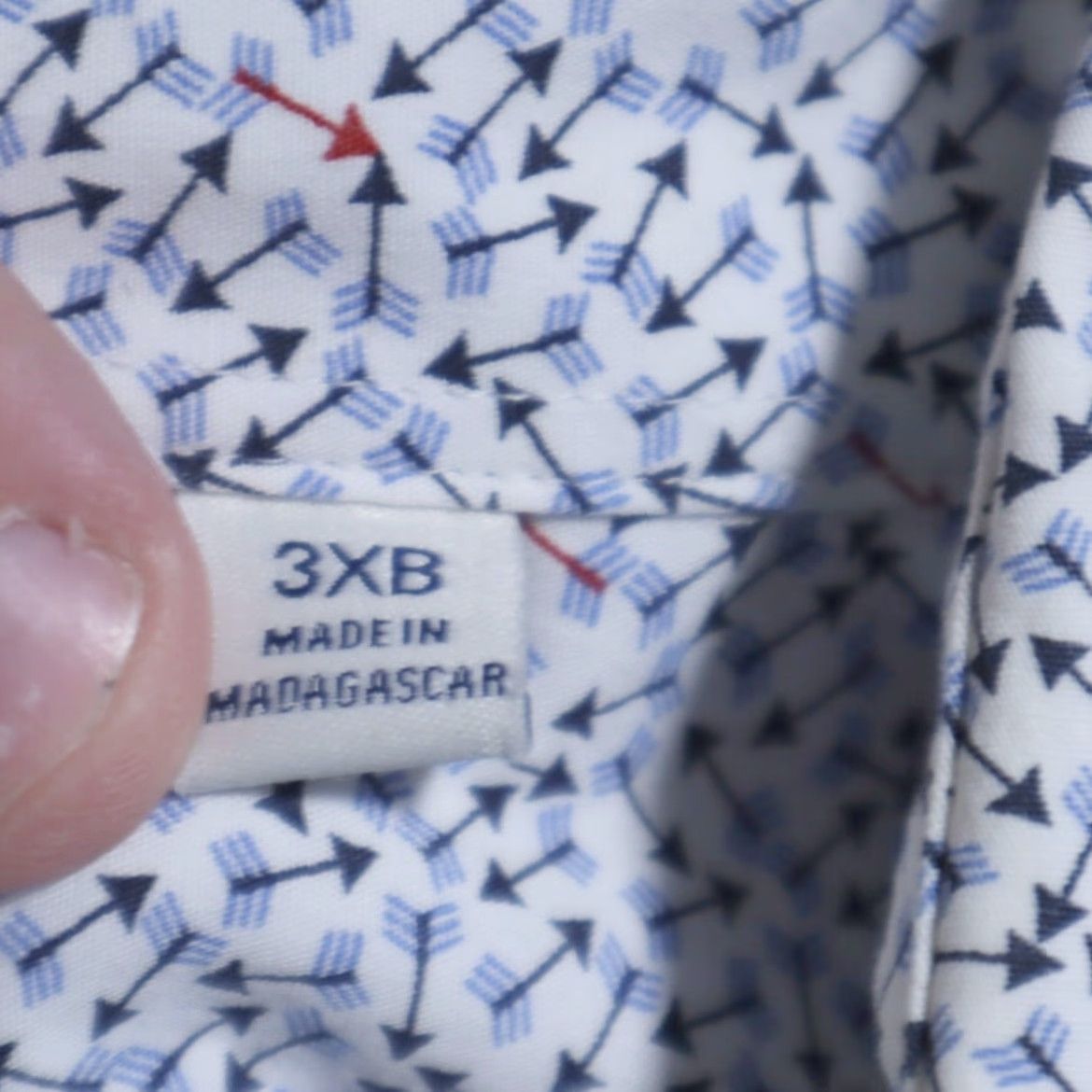 Vintage **White Arrow Print Button Down Shirt Men's 3XB** User: **White Arrow Print Button Down Shirt Men's 3XB** Size 48R - 6 Thumbnail