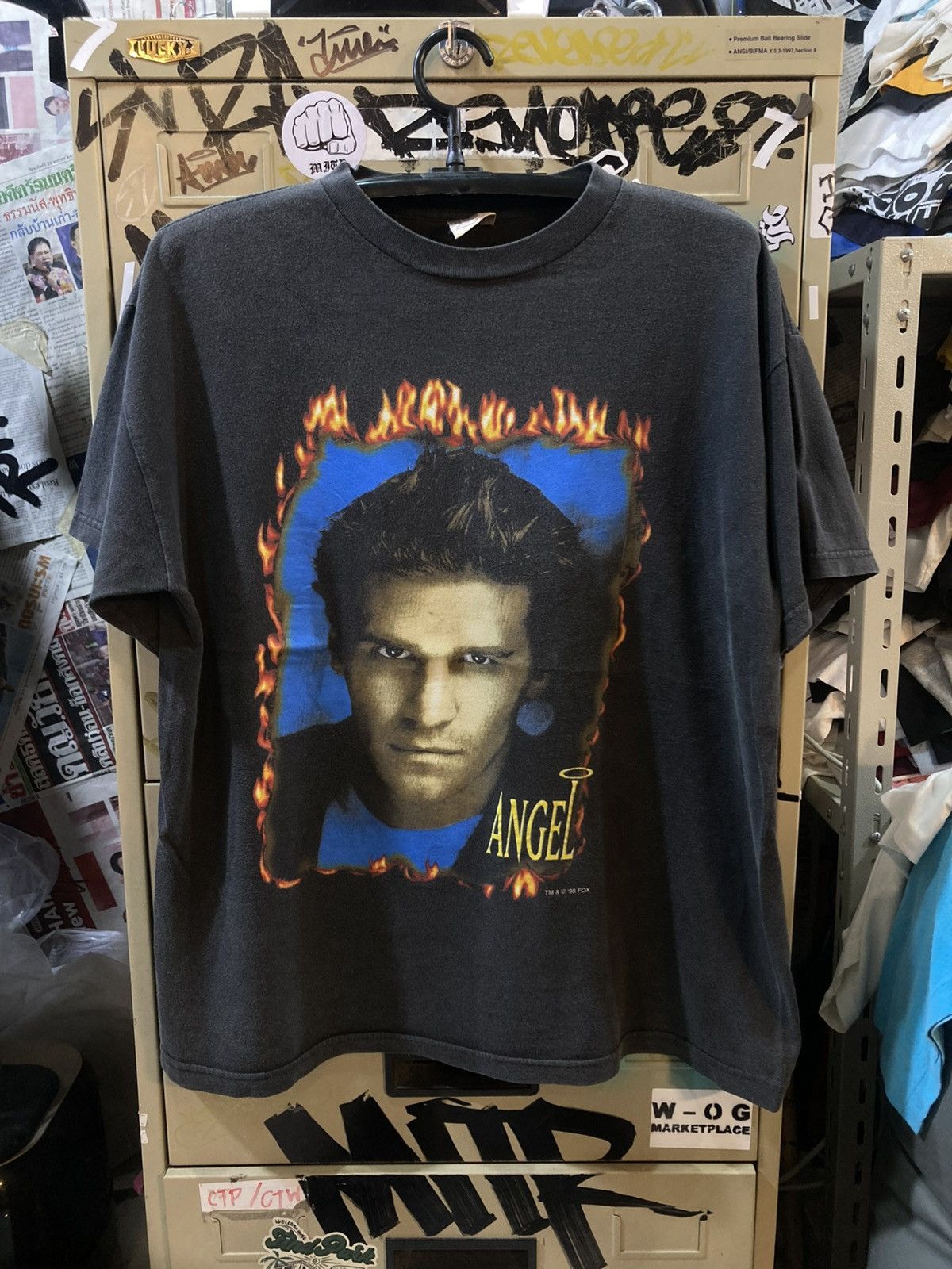 Vintage Buffy the vampire movie tee 1998’s Size US XL / EU 56 / 4 - 1 Thumbnail