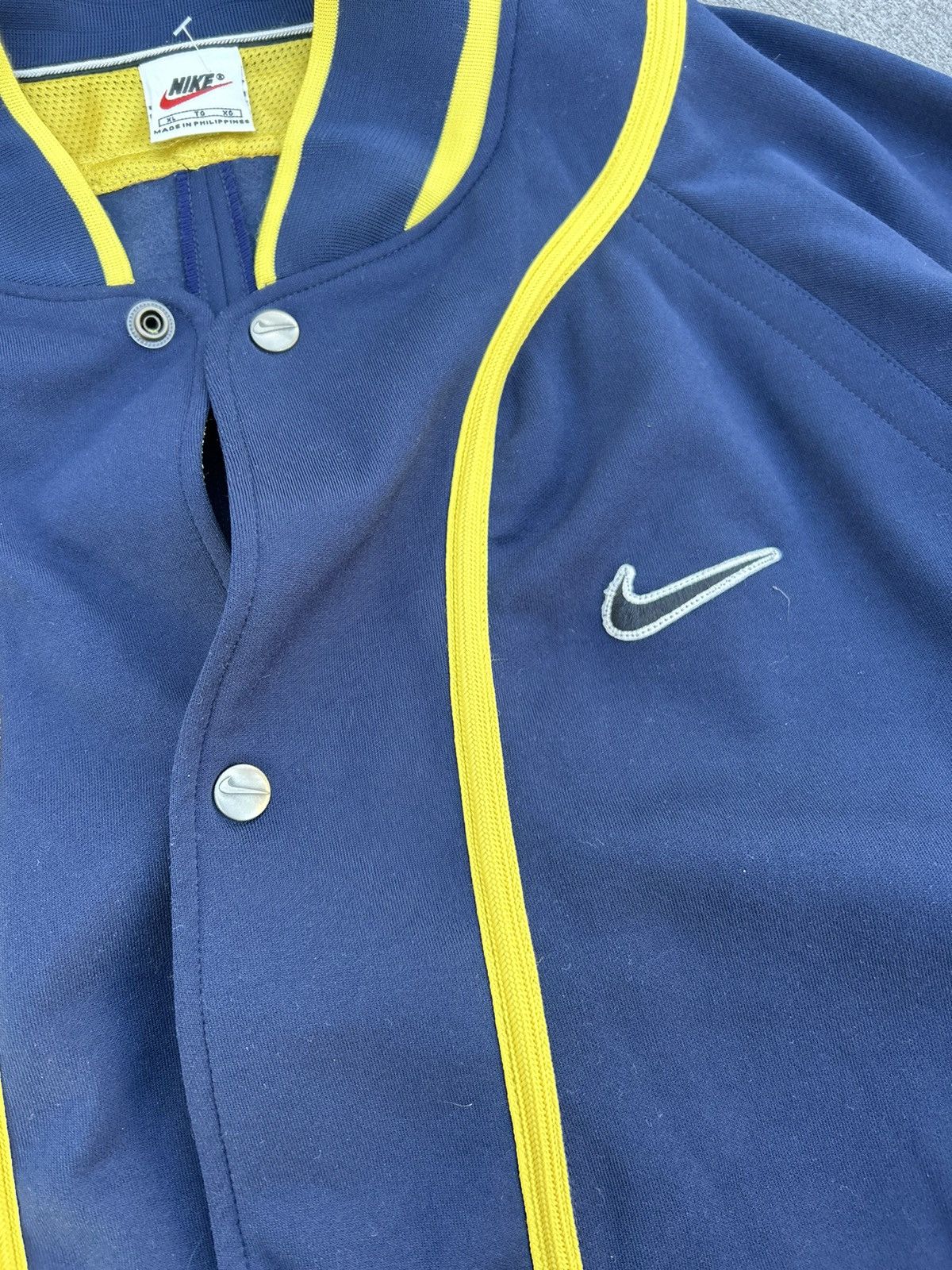 Nike × Vintage Vintage Nike university of Michigan jacket Size US L / EU 52-54 / 3 - 3 Thumbnail