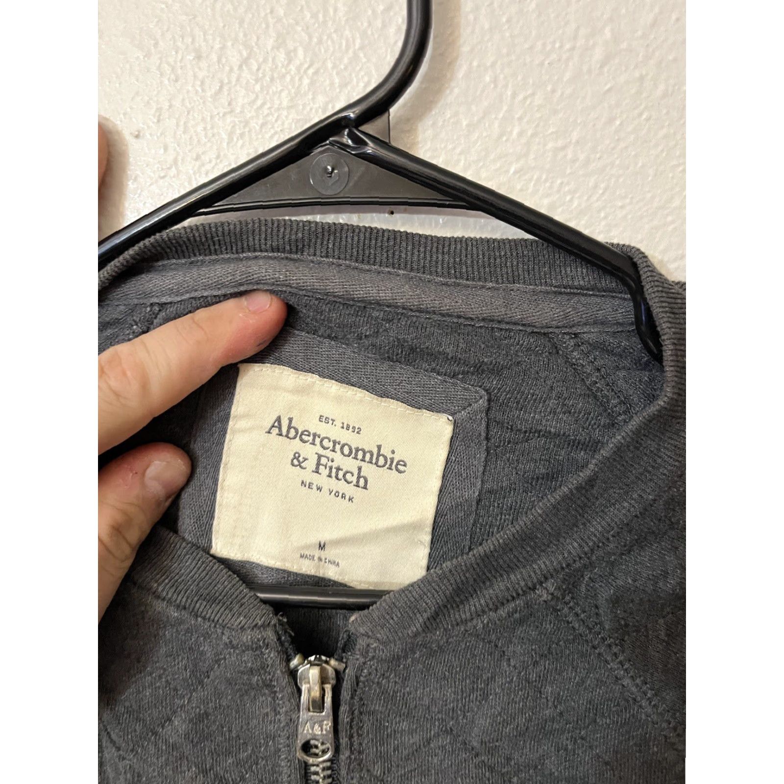 Abercrombie & Fitch Abercrombie & Fitch Bomber Jacket Quilted Black Nylon Women M Medium Shirt? Size M / US 6-8 / IT 42-44 - 3 Thumbnail