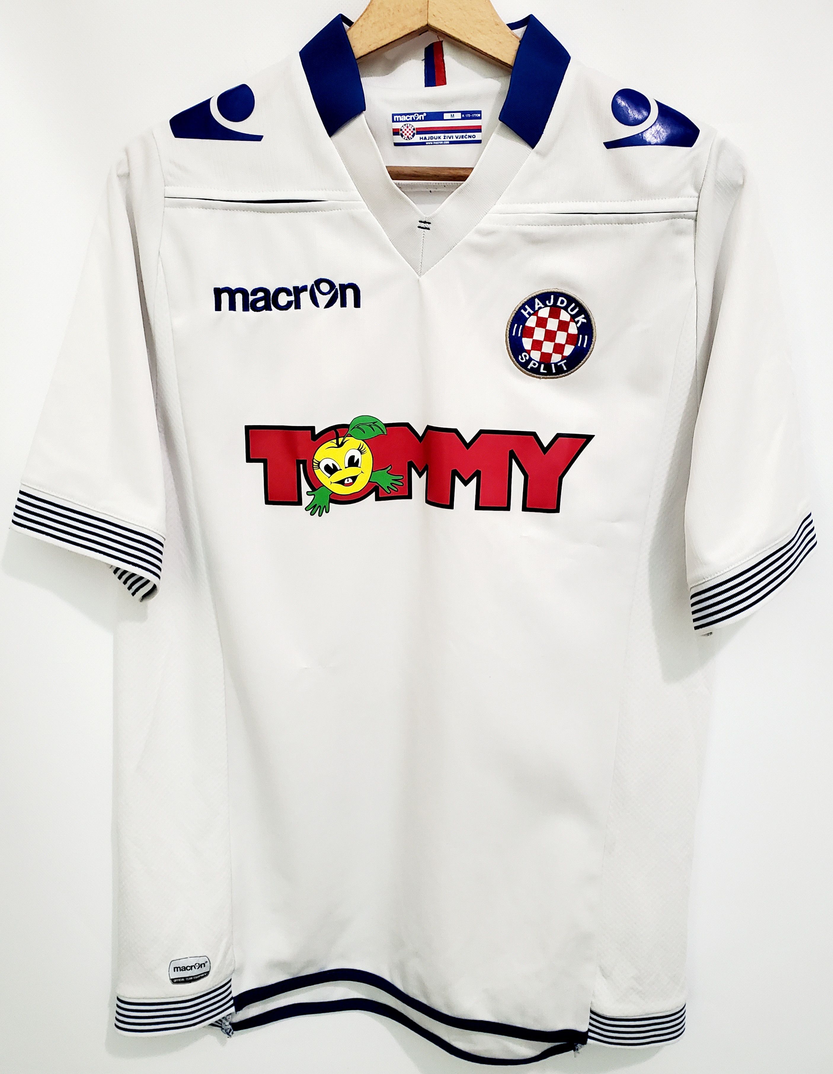 Other Hajduk Split home 2014/15 Soccer Jersey size M Size US M / EU 48-50 / 2 - 1 Thumbnail