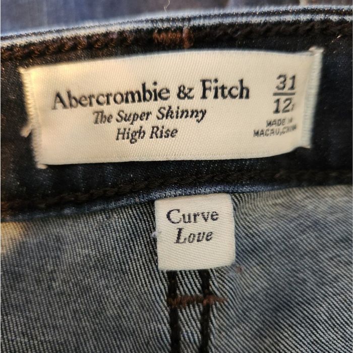 Abercrombie & Fitch Curve Love High Rise Skinny Jeans