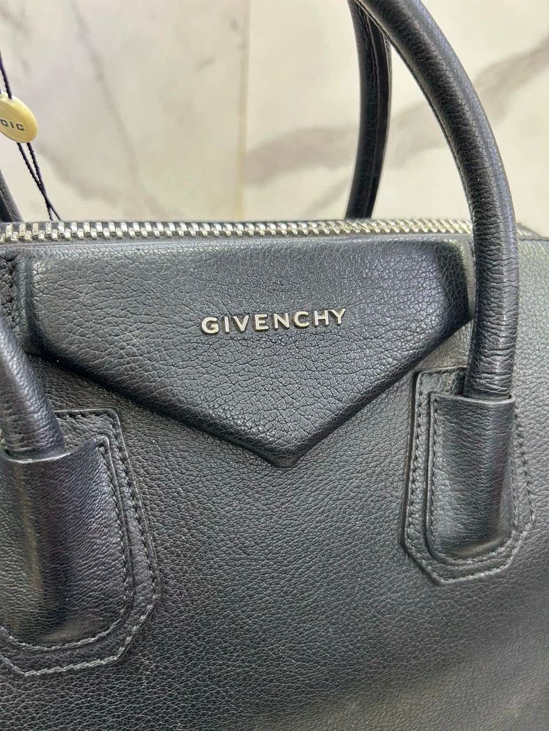 Givenchy Givenchy Black Single-Shoulder Bag Size ONE SIZE - 7 Thumbnail