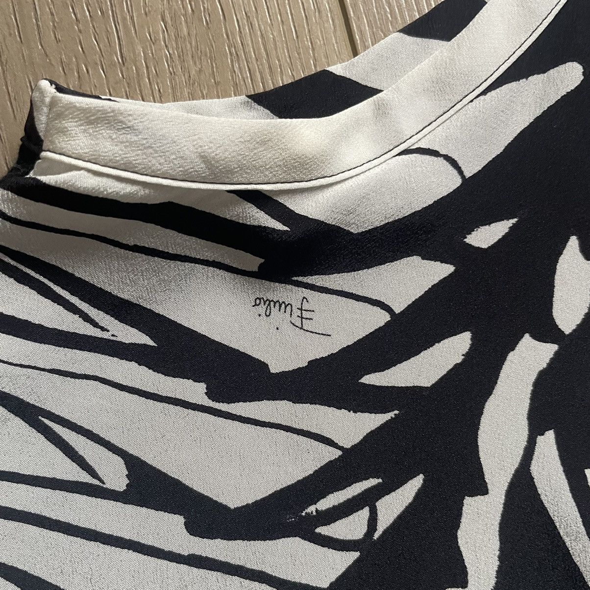 Emilio Pucci Emilio Pucci Silk Printed Top Size XS / US 0-2 / IT 36-38 - 6 Thumbnail