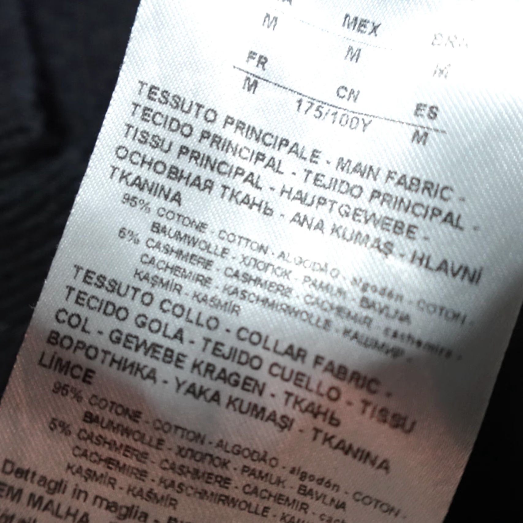 Armani Exchange Armani Exchange Sweater Pullover Knit M Black Size US M / EU 48-50 / 2 - 5 Thumbnail