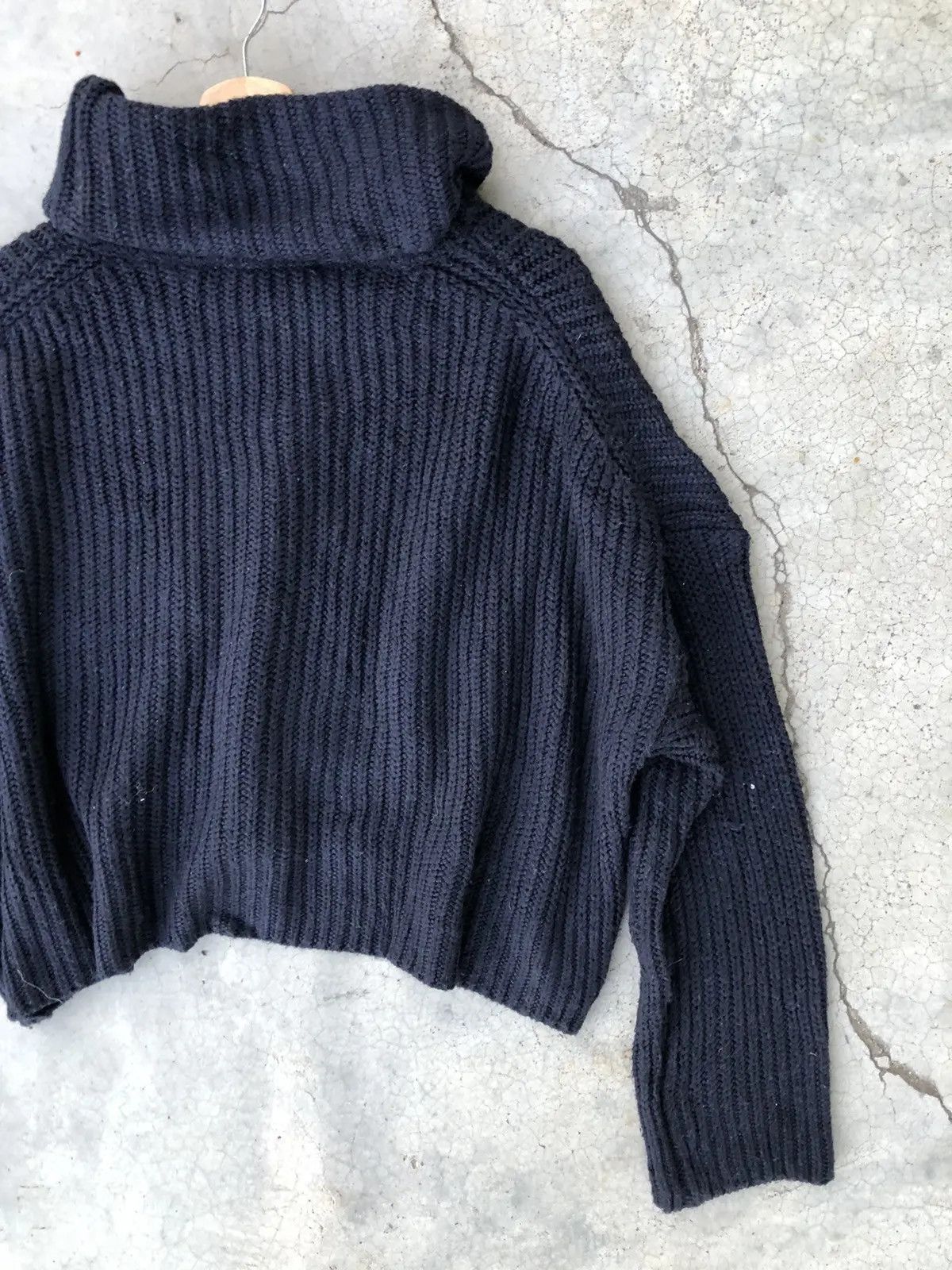 Aran Isles Knitwear × Designer ZARA Turtle Neck Crop Top Baggie Knitted Sweate Size US XXL / EU 58 / 5 - 10 Thumbnail