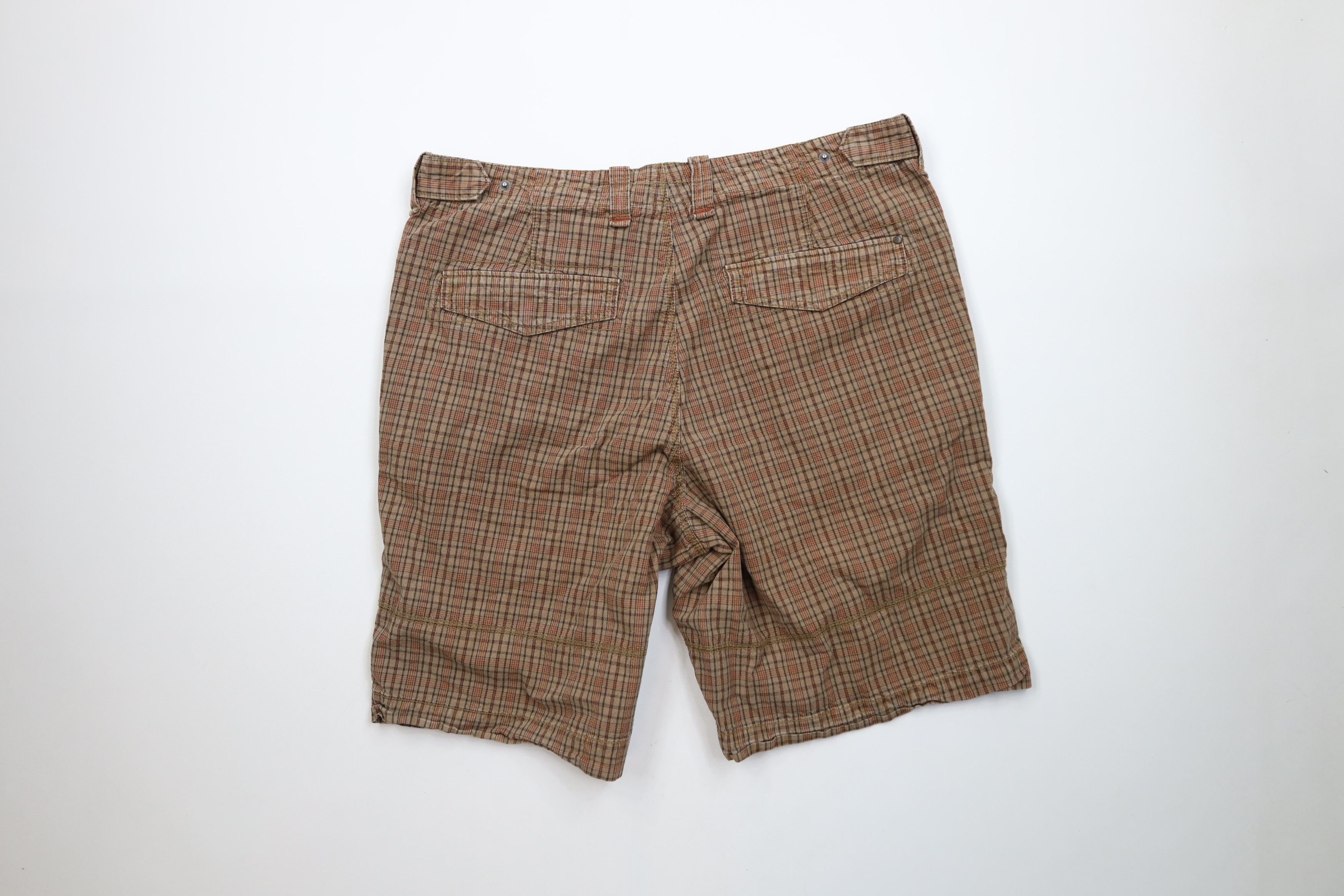 Tommy Bahama × Vintage Vintage Tommy Bahama Heavyweight Pigment Dye Shorts Cotton Size US 38 / EU 54 - 9 Thumbnail