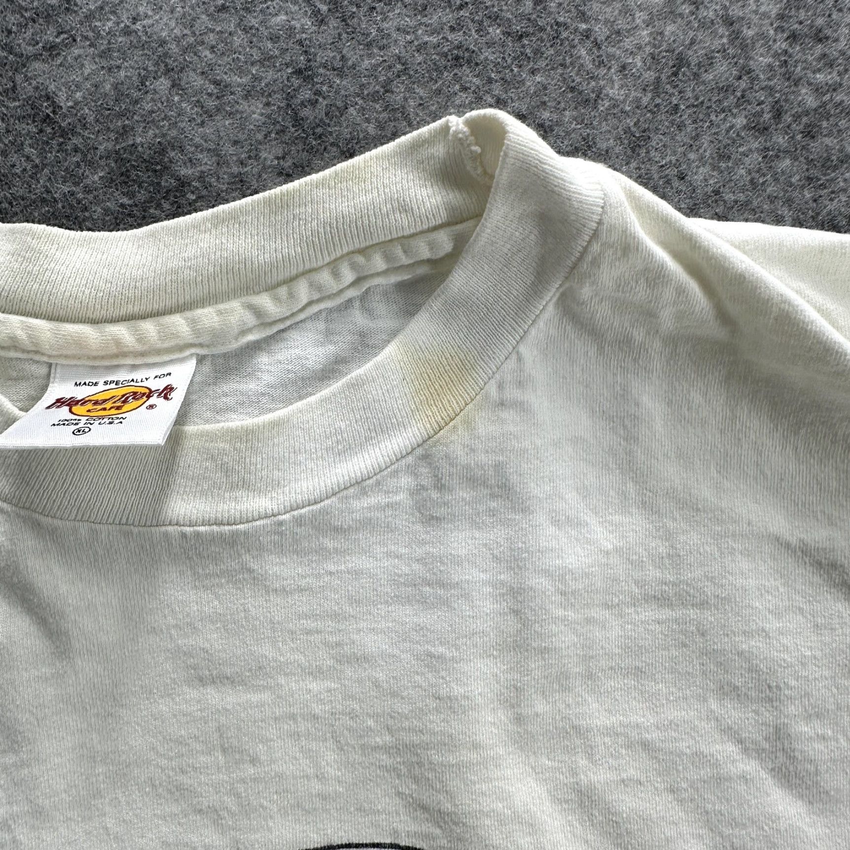 Hard Rock Cafe VINTAGE Hard Rock Cafe T-Shirt Mens XL White Chicago 90s Rock Music Band Tee US Size US XL / EU 56 / 4 - 7 Thumbnail