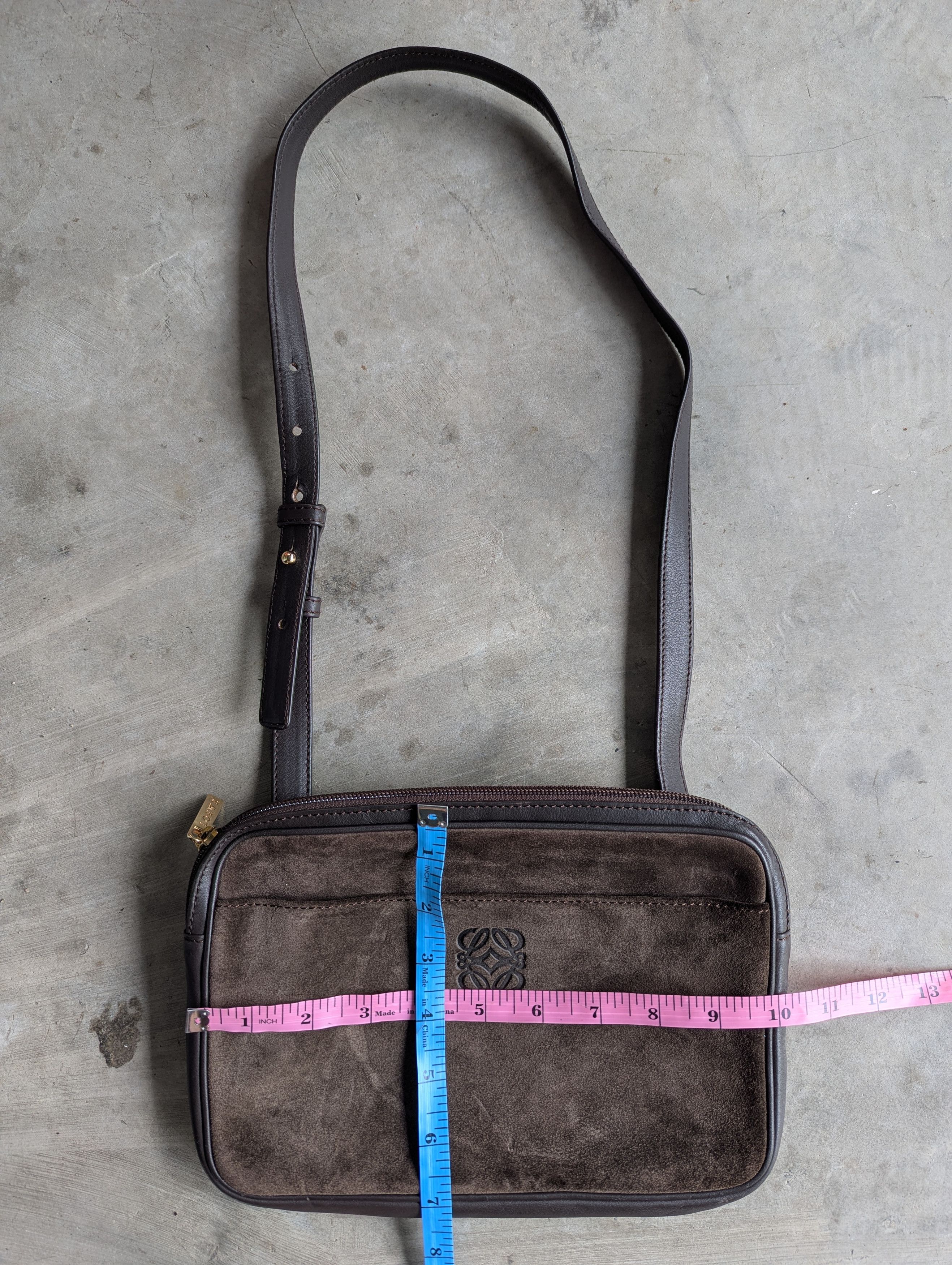Loewe 🔥FREE SHIPPING🔥 Loewe Anagram Brown Suede Shoulder Bag Size ONE SIZE - 17 Thumbnail