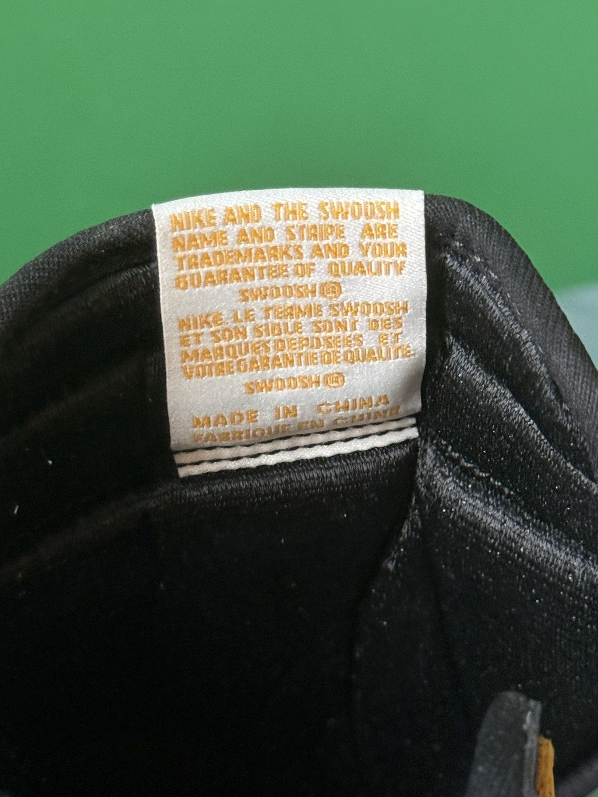 Jordan Brand Nike Air Jordan 1 High Taxi 2022 Size US 12.5 / EU 45-46 - 10 Thumbnail