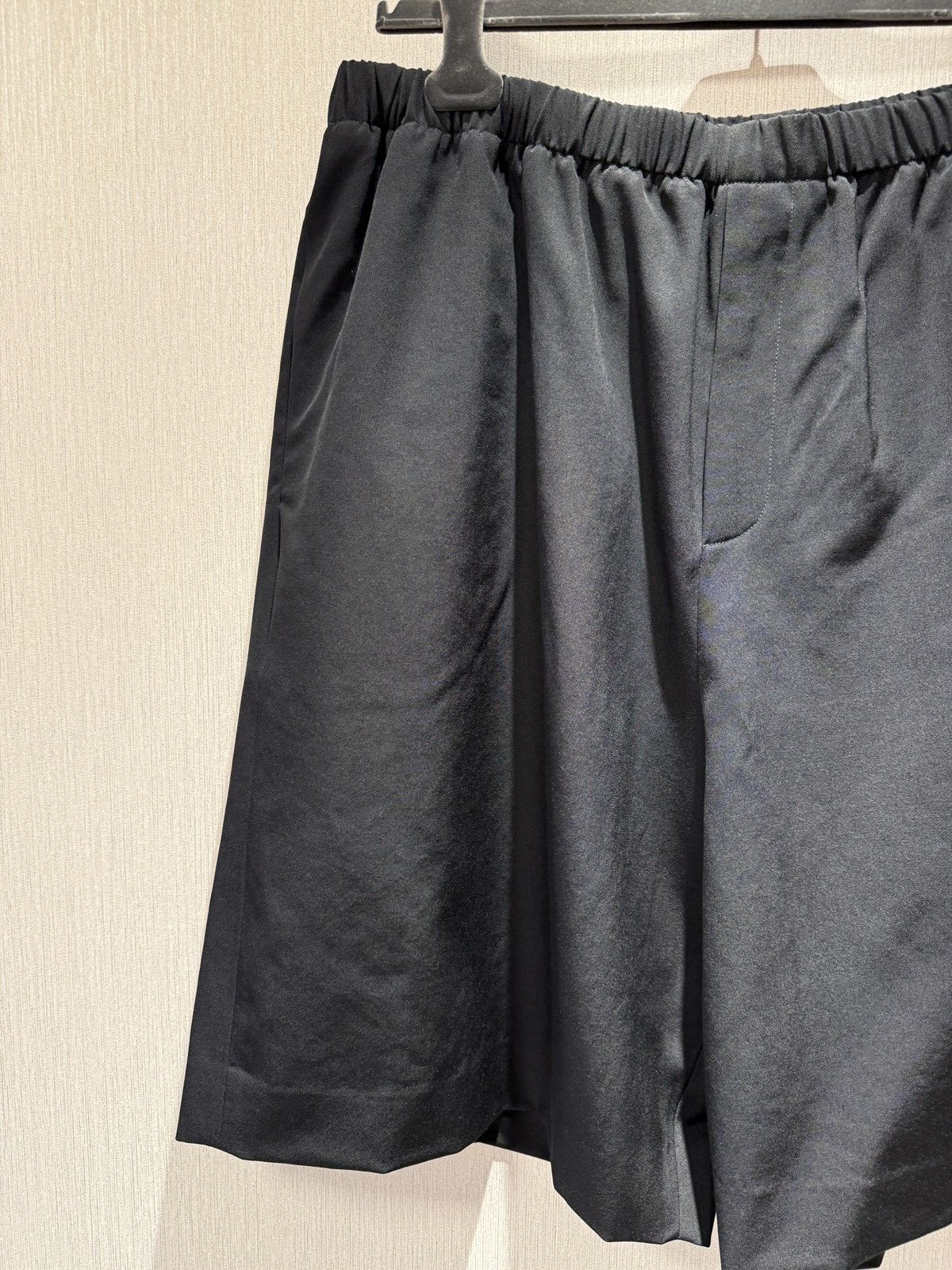 The Row The Row Bemidi Wool Shorts Black Size US 36 / EU 52 - 8 Thumbnail