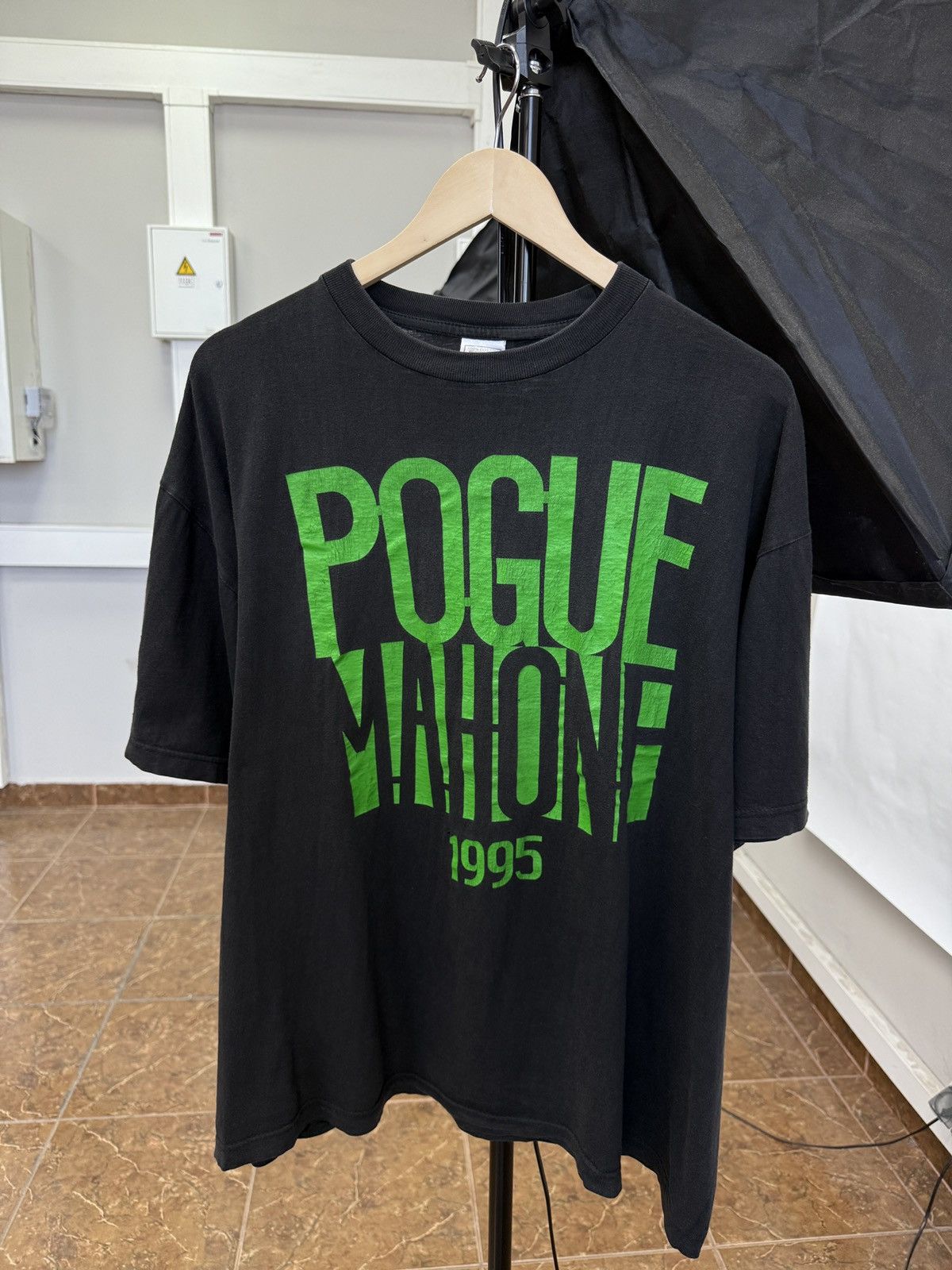 Band Tees × Vintage 🇮🇪 Vintage 1995 The Pogues Pogue Mahone Tour T-Shirt Retro Size US XL / EU 56 / 4 - 1 Thumbnail