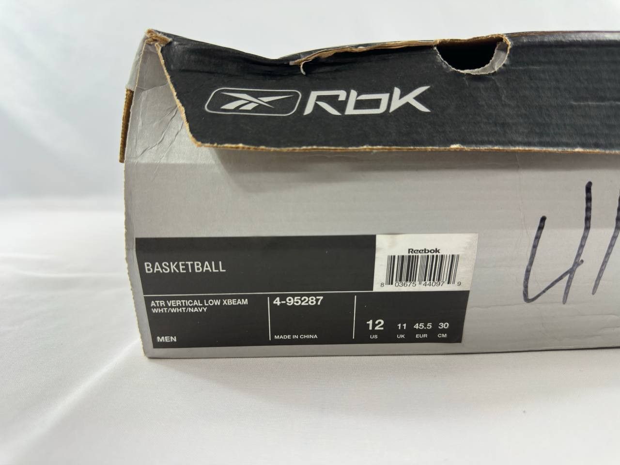 Reebok Vintage Reebok Basketball Shoes 4-95287 Low Top Y2K Size US 12 / EU 45 - 10 Thumbnail