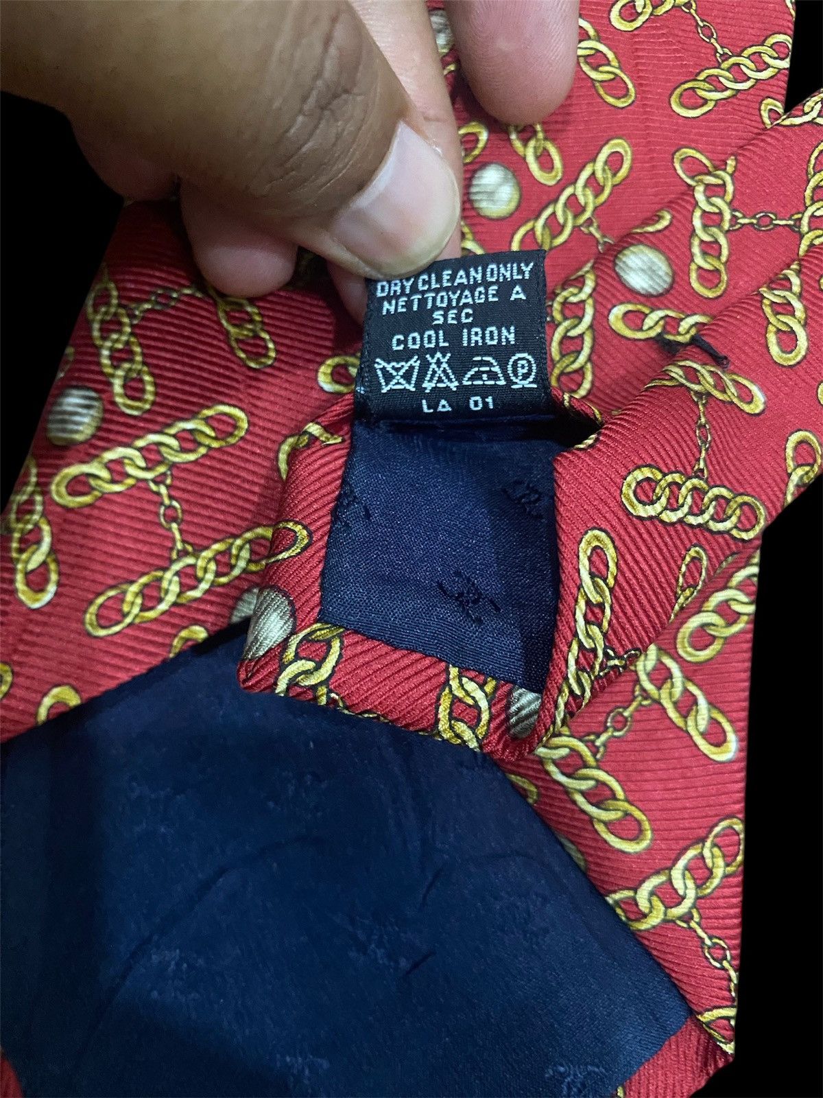 Chanel CHANEL GOLD CHAIN DESIGN SILK TIE Size ONE SIZE - 5 Thumbnail