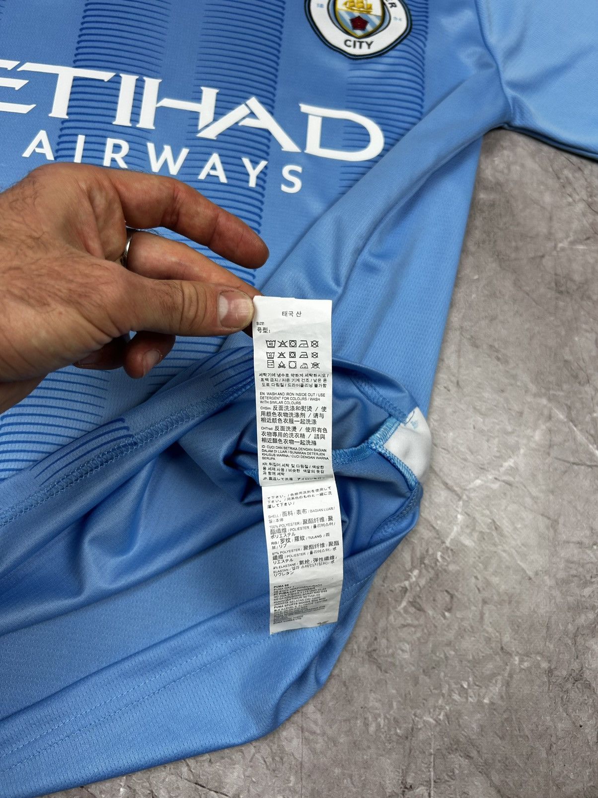 Puma Puma Manchester City Jersey Men Size M Size US M / EU 48-50 / 2 - 9 Thumbnail