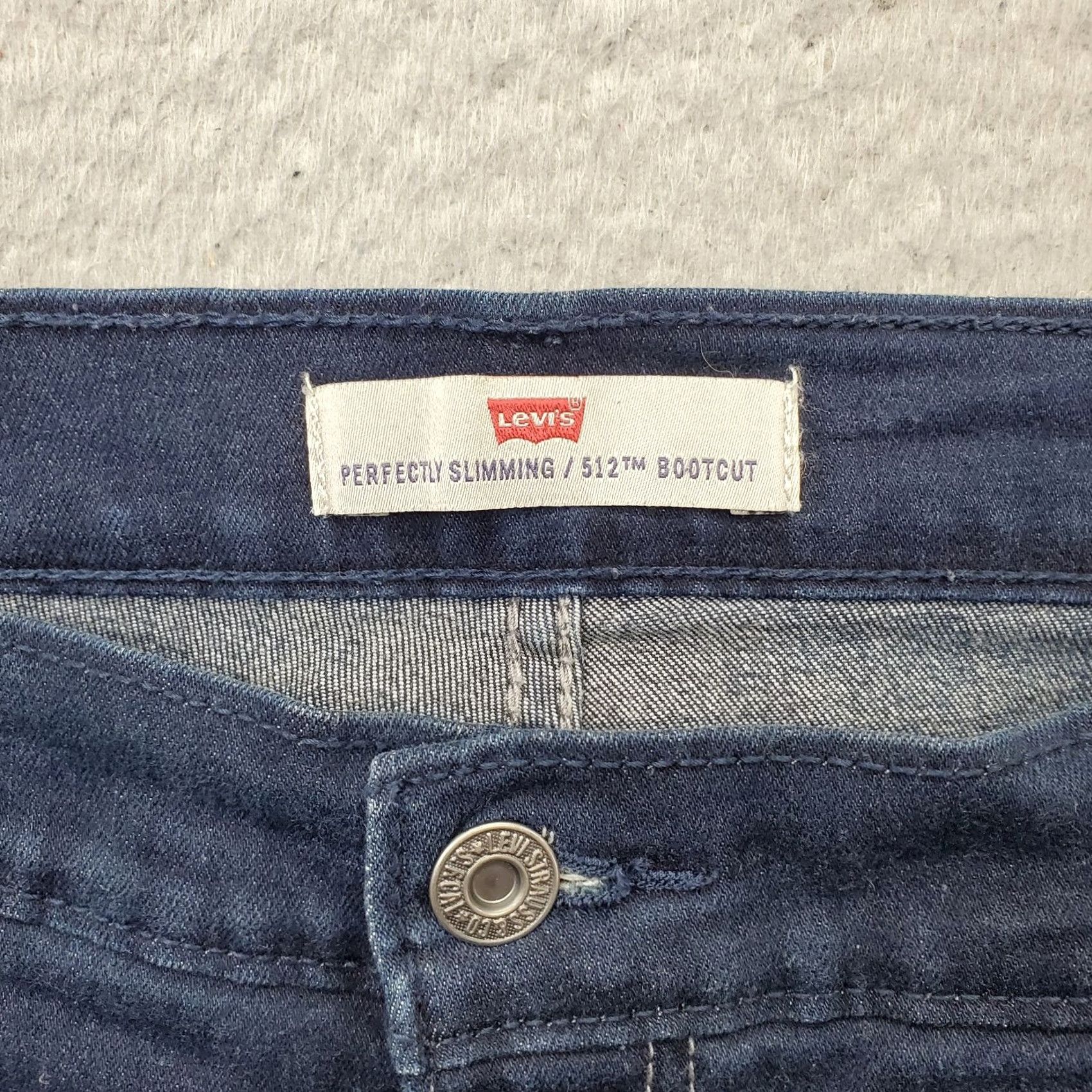 Levi's Levi's 512 Bootcut Jeans Womens Size 18M Blue Denim Cotton Slim Fit Dark Wash Jeans Size 40" / US 18 - 7 Thumbnail