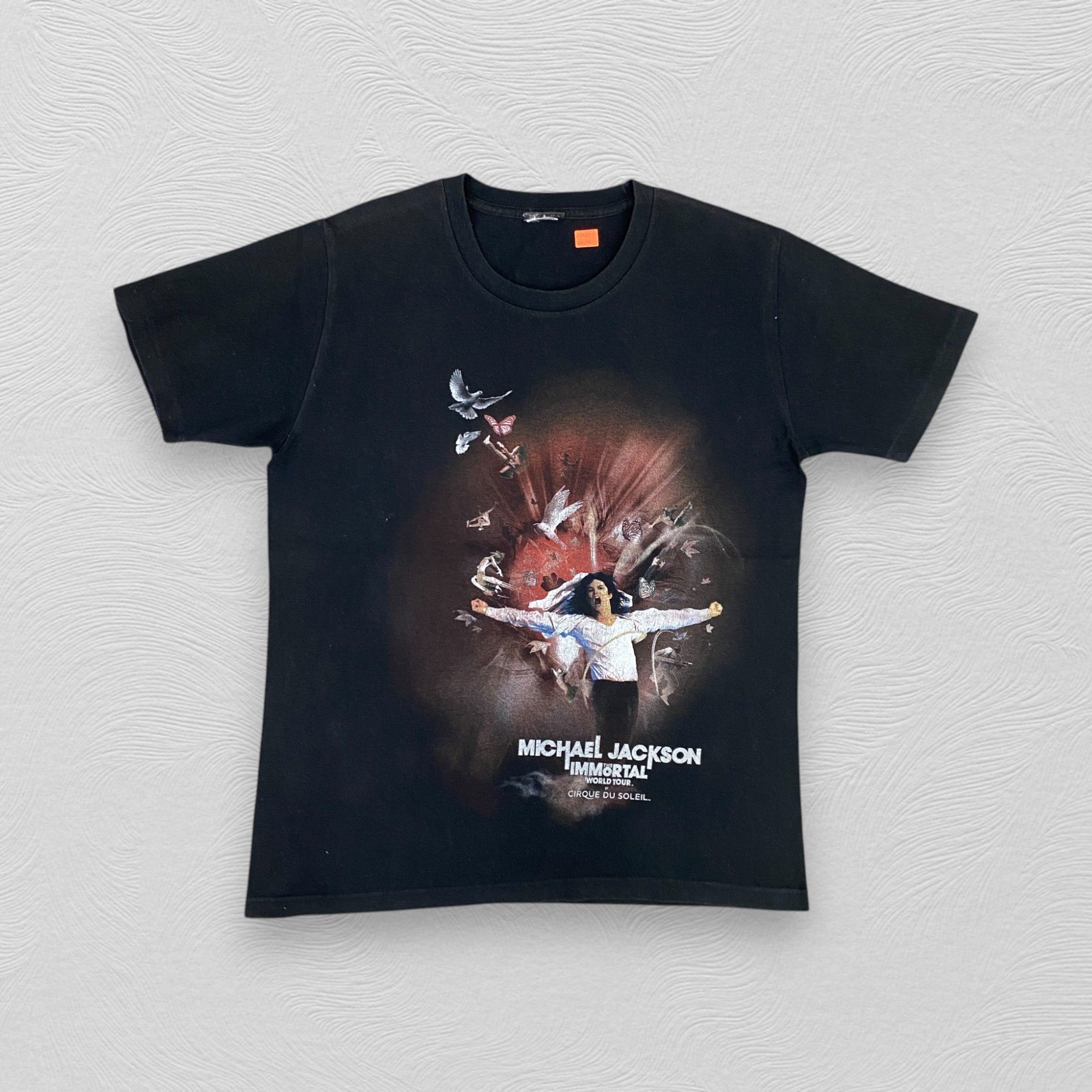 Michael Jackson Michael Jackson The Immortal World Tour T-Shirt - H075 Size US L / EU 52-54 / 3 - 1 Thumbnail