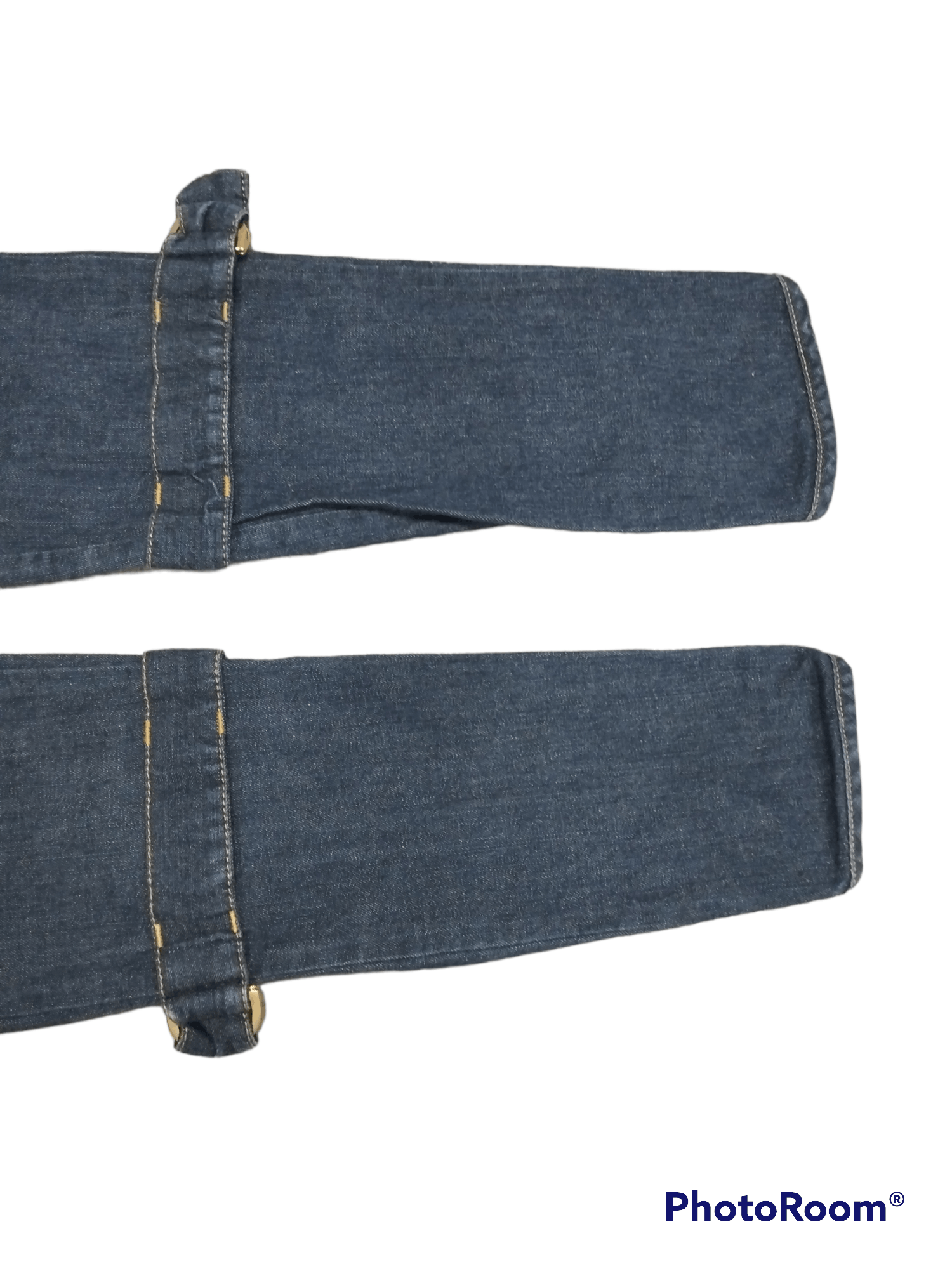 Designer DOLCE & GABBANA JEANS FOR WOMEN Size 30" / US 8 / IT 44 - 3 Thumbnail