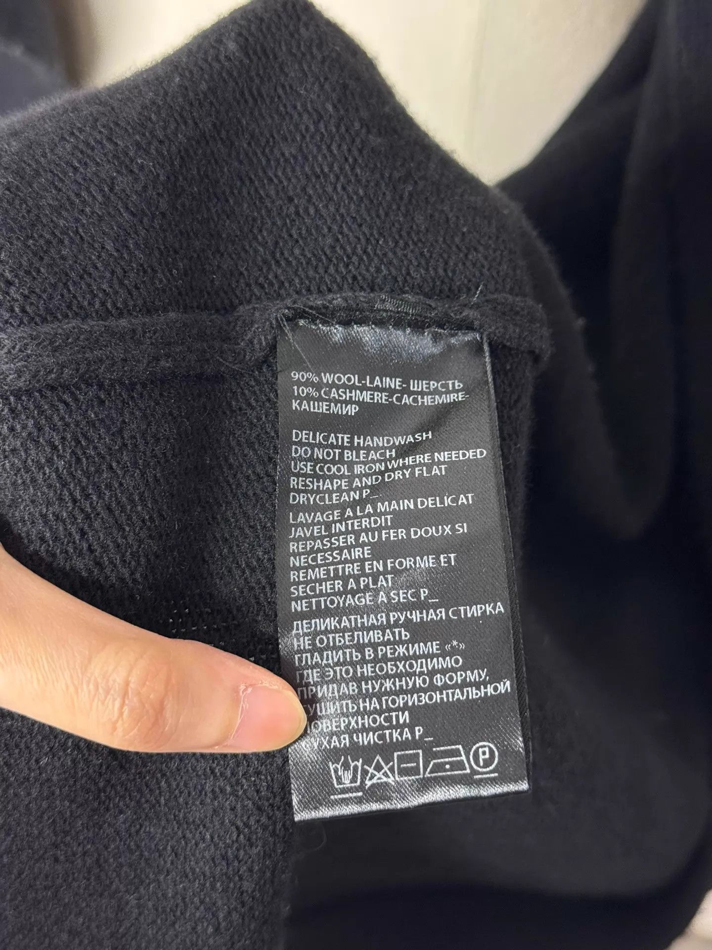 Ann Demeulemeester AnnDemeulemeester Asym Placket Wool & Cashmere Knit Jacket Size XXS / US 00 / IT 34 - 5 Thumbnail