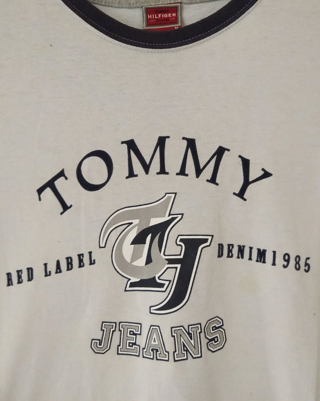 Tommy Hilfiger 2000s Tommy Hilfiger Denim Red Label Graphic Tee Size US M / EU 48-50 / 2 - 2 Thumbnail