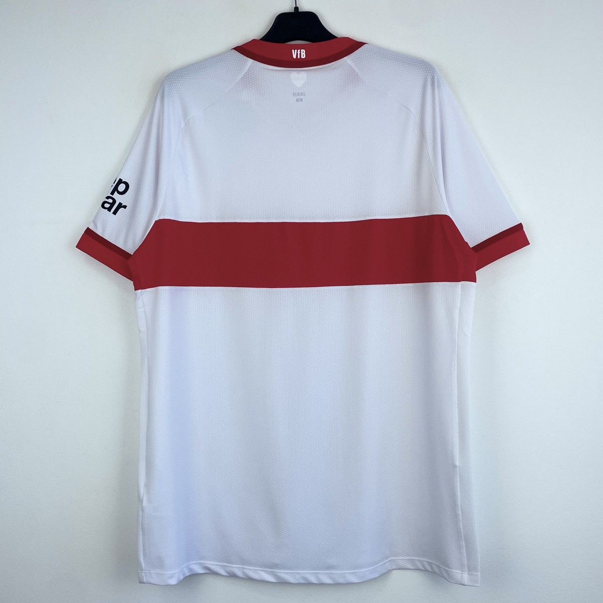 Other VfB Stuttgart Home Men’s Jersey Shirt 2024/2025 BNWT Size US XL / EU 56 / 4 - 10 Thumbnail